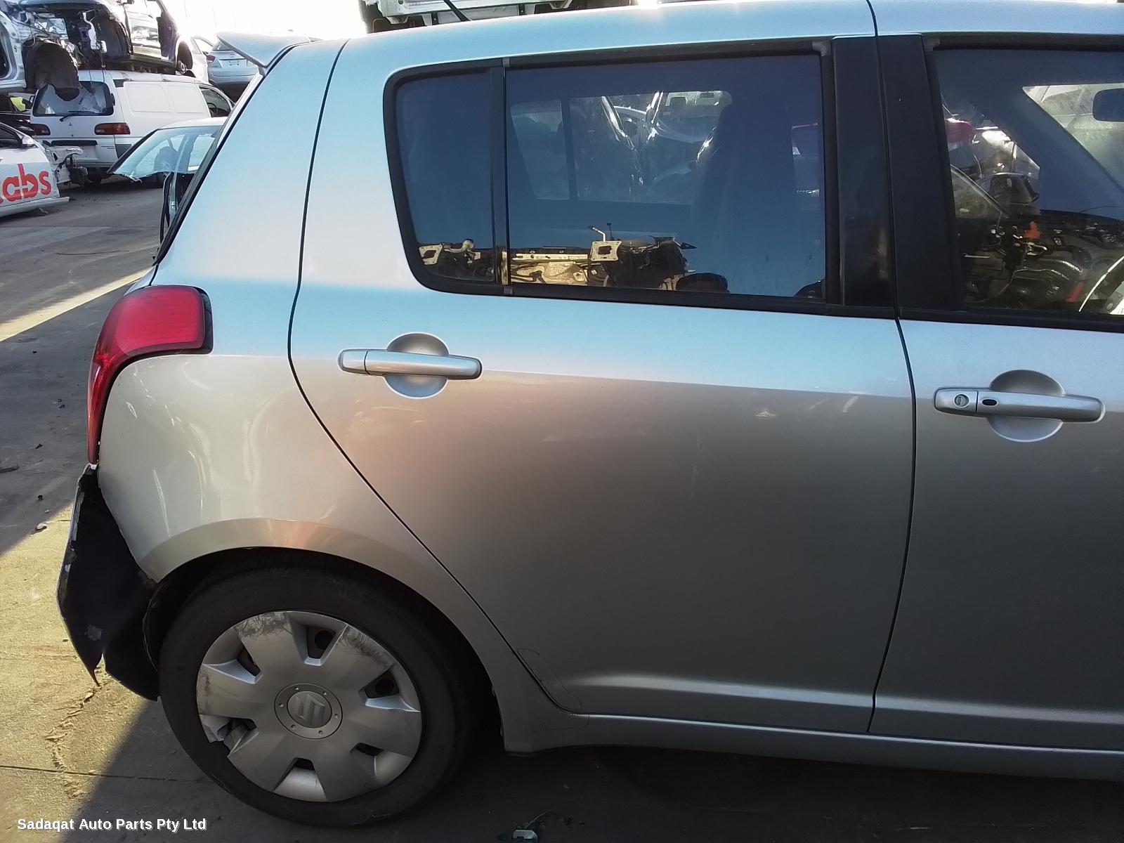 Suzuki Swift Left Door Mirror