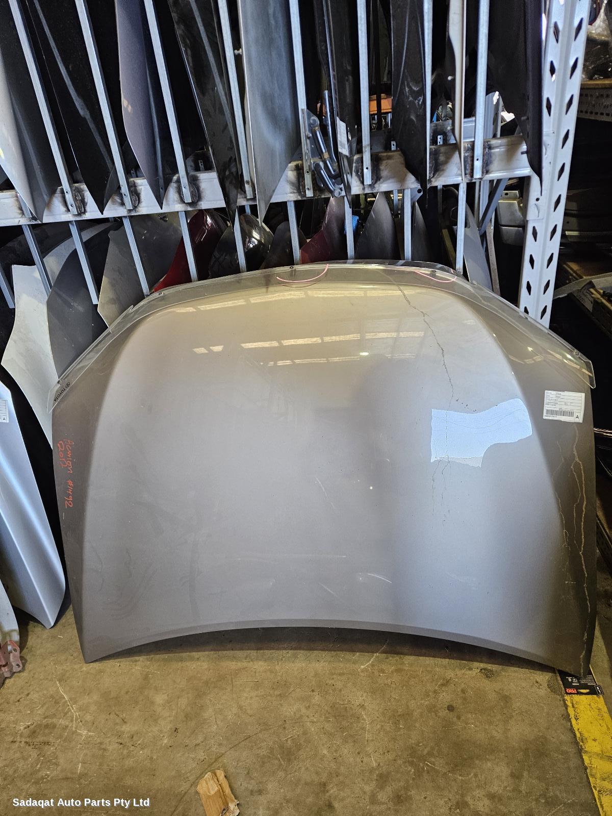 Toyota Aurion Bonnet