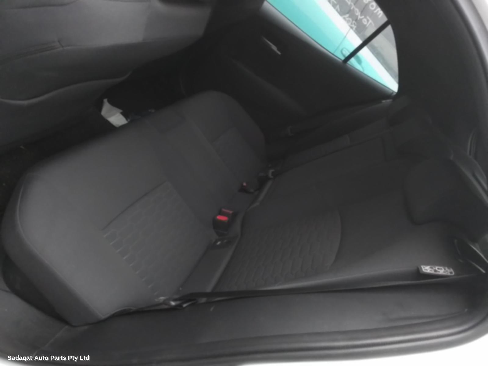 Toyota Corolla Antenna