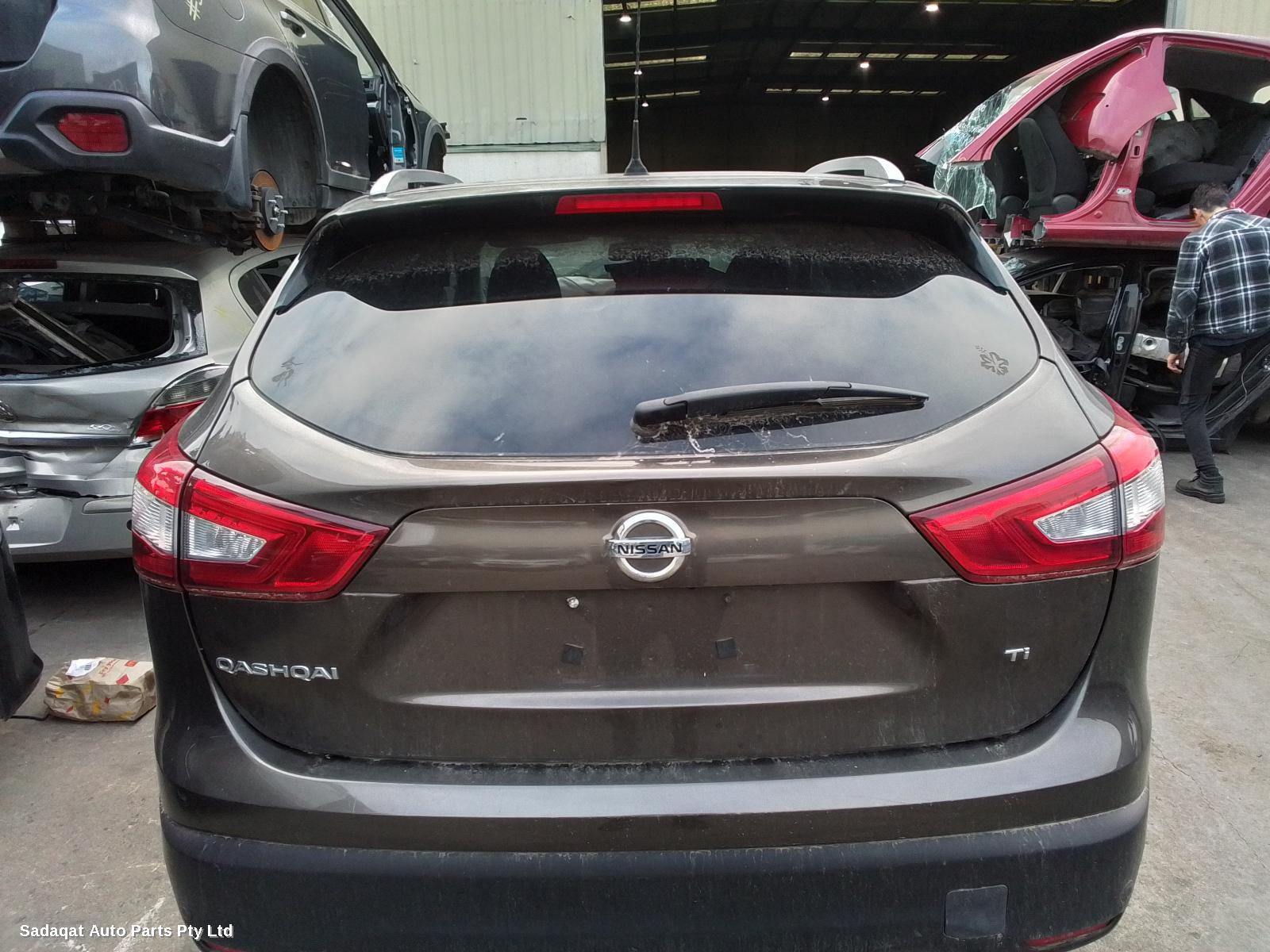 Nissan Qashqai R/bar Bracket/reinfo