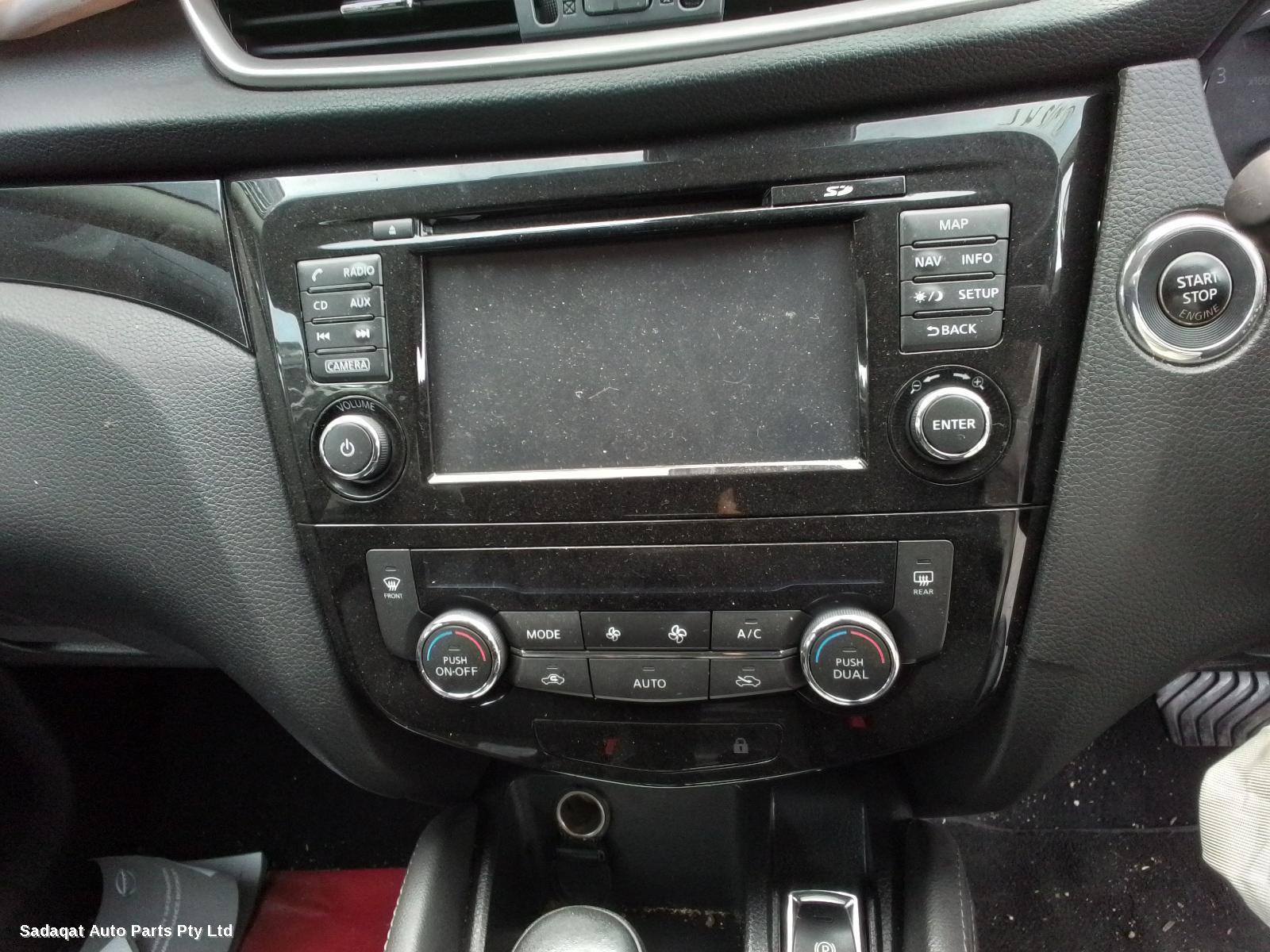 Nissan Qashqai R/bar Bracket/reinfo