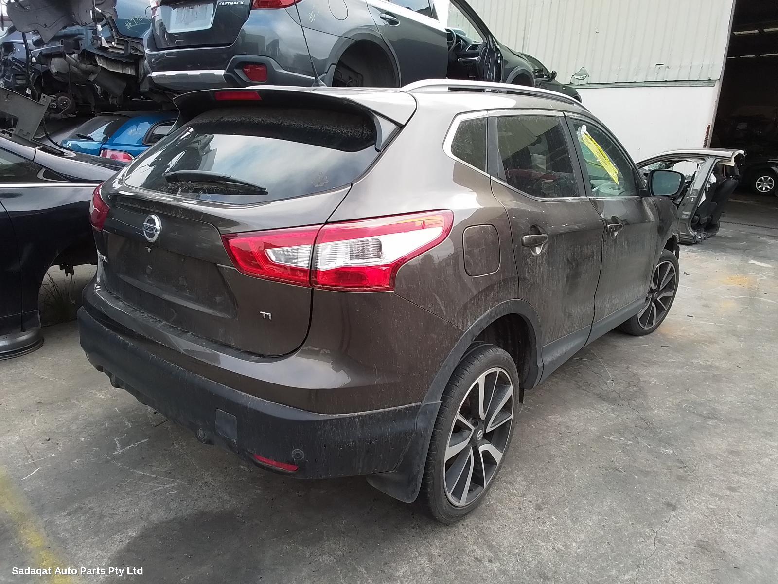 Nissan Qashqai R/bar Bracket/reinfo