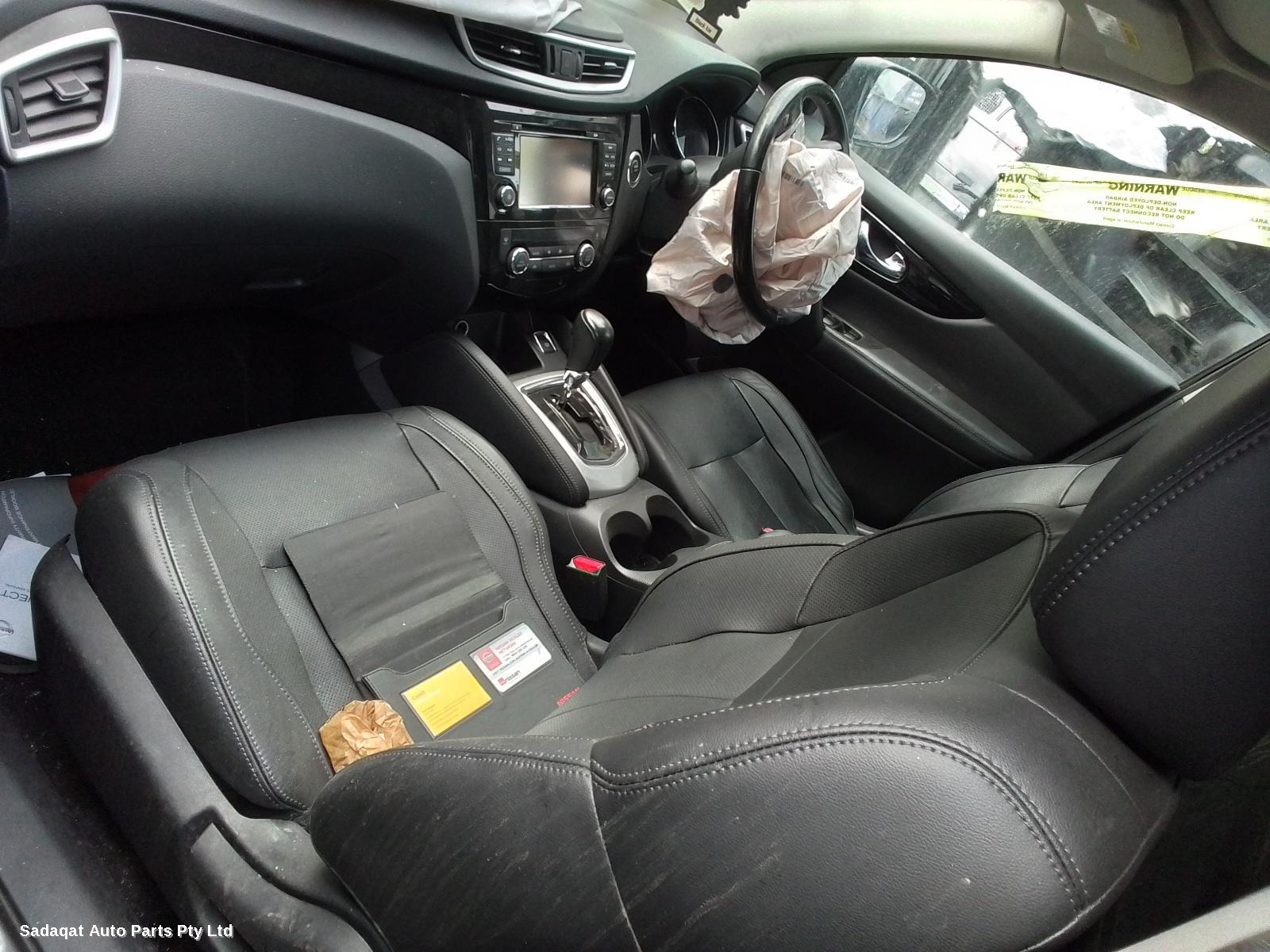 Nissan Qashqai R/bar Bracket/reinfo