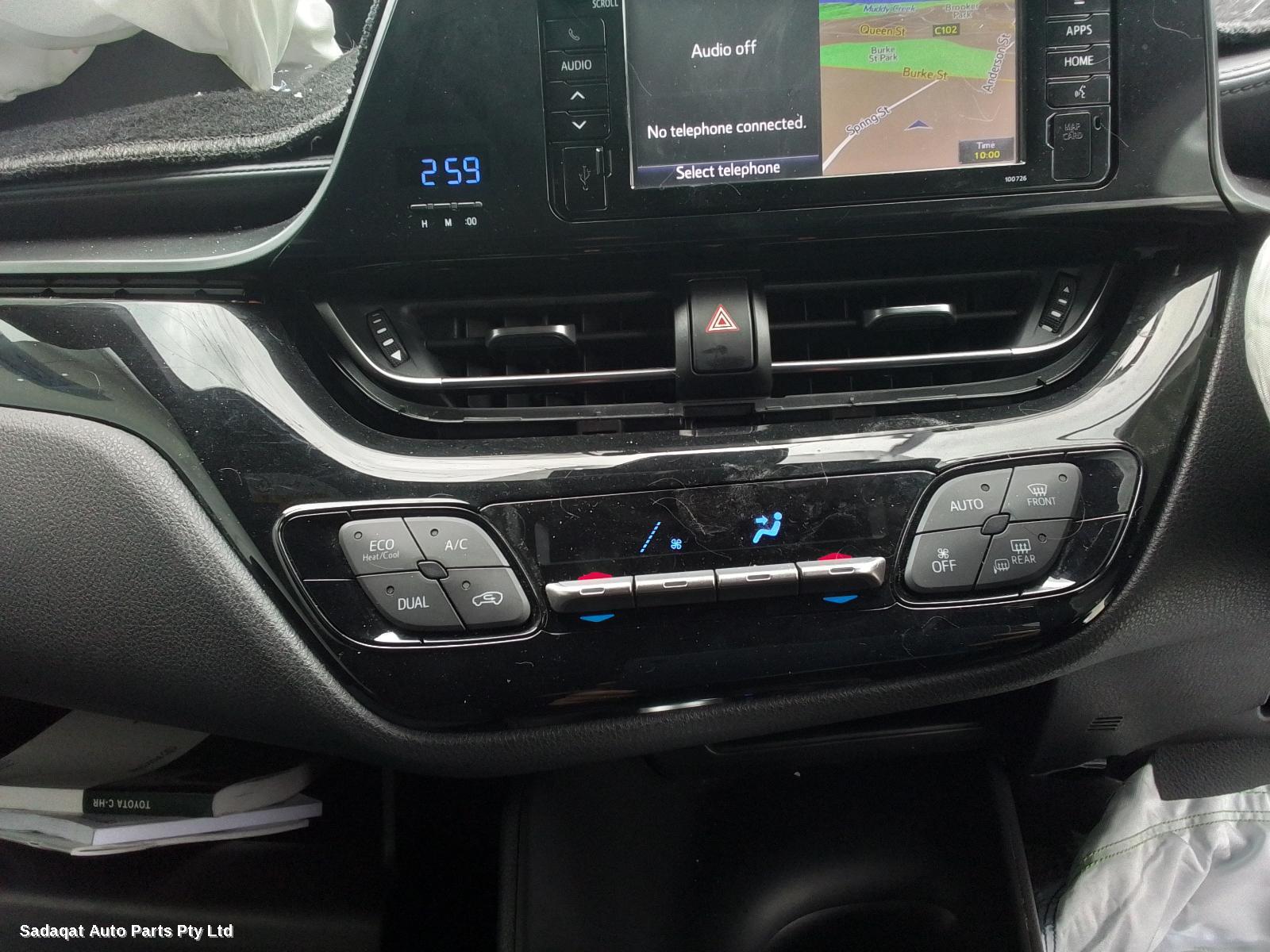 Toyota C-hr Left Door Mirror