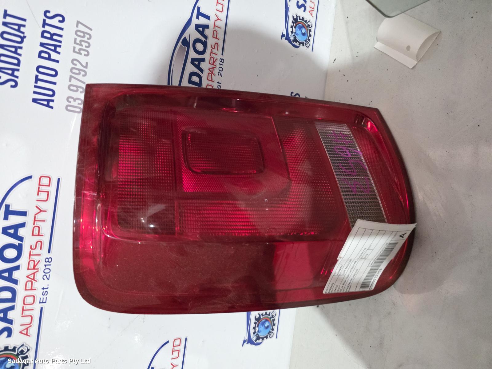 Volkswagen Amarok Left Taillight