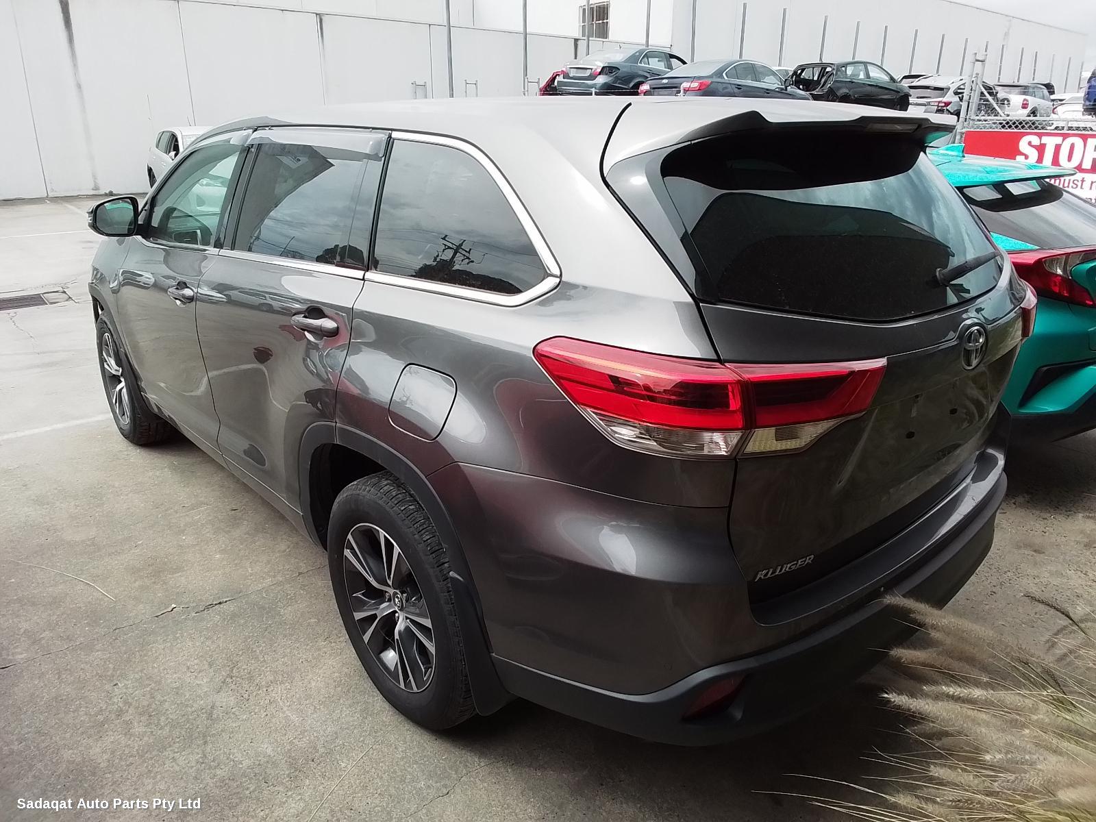 Toyota Kluger Seatbelt/stalk