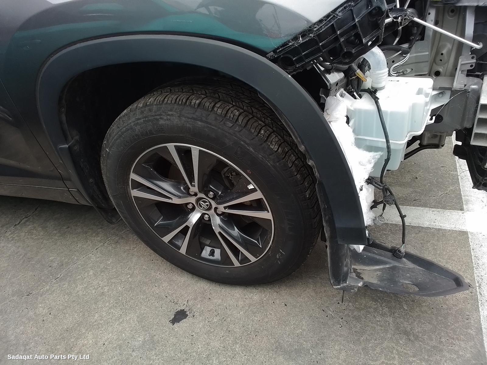 Toyota Kluger Seatbelt/stalk