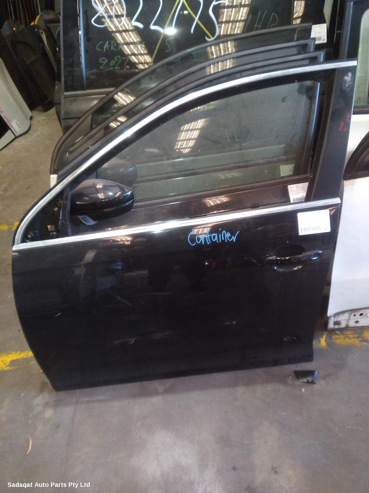 Volkswagen Golf Left Front Door