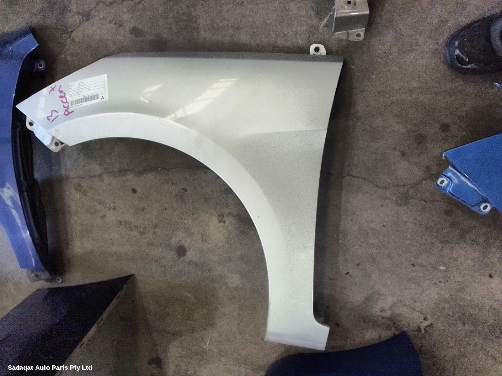 Hyundai Accent Left Guard