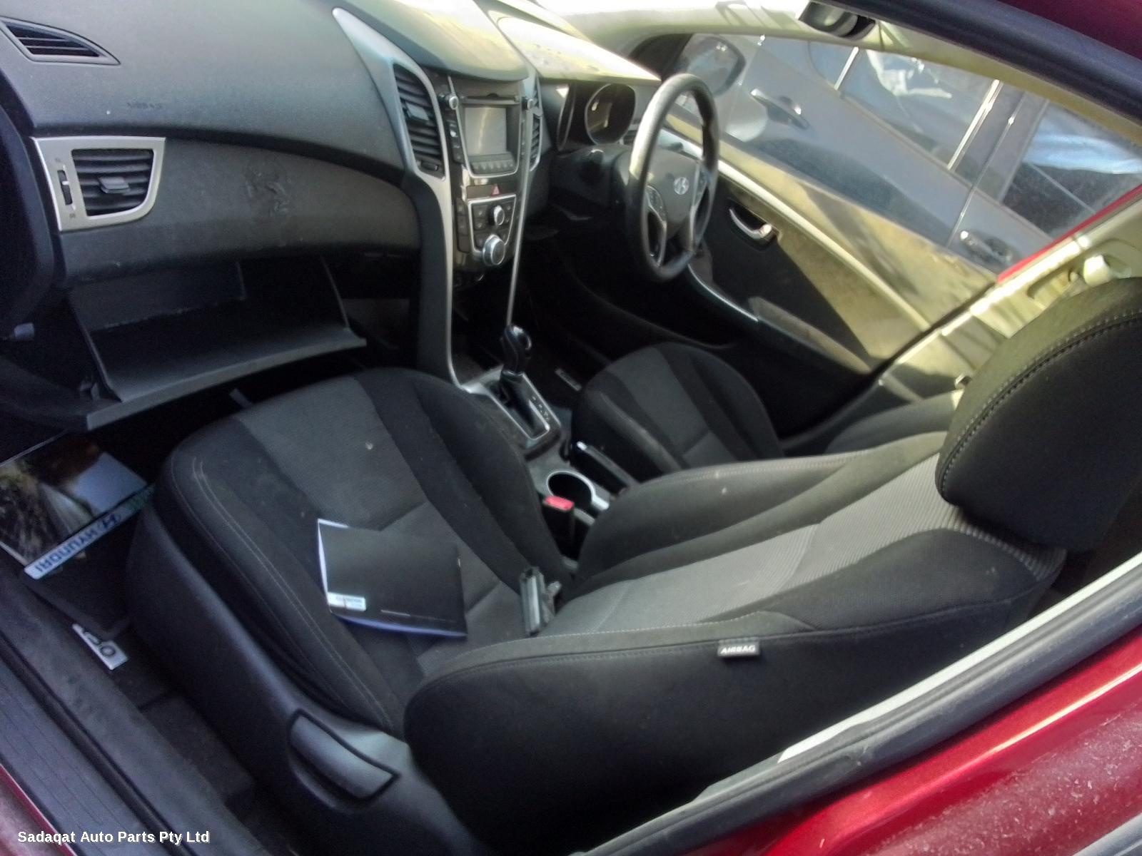 Hyundai I30 Left Door Mirror