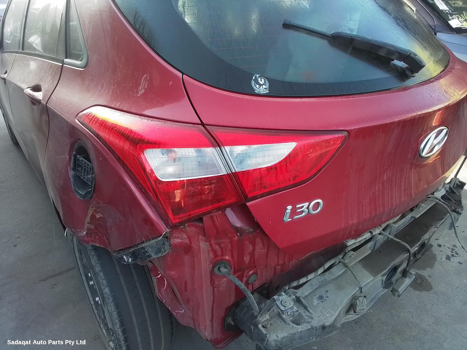 Hyundai I30 Left Door Mirror