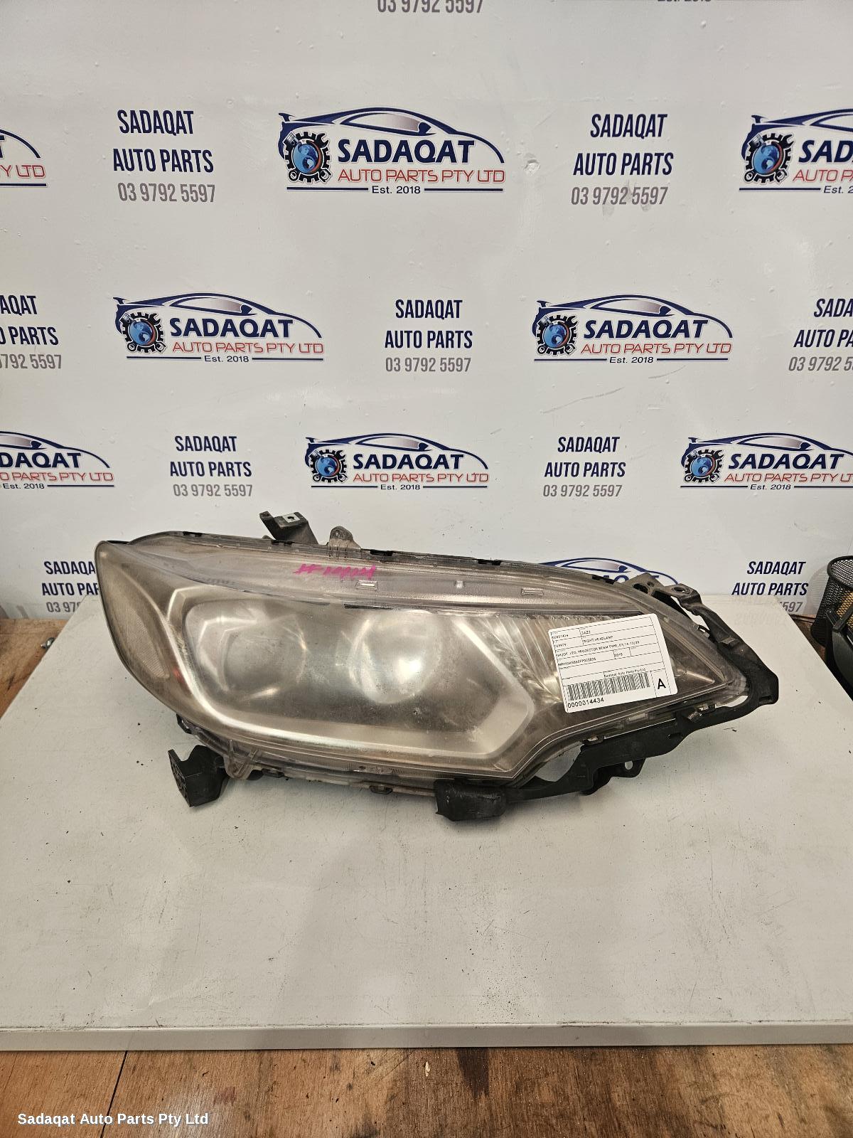 Honda Jazz Right Headlamp
