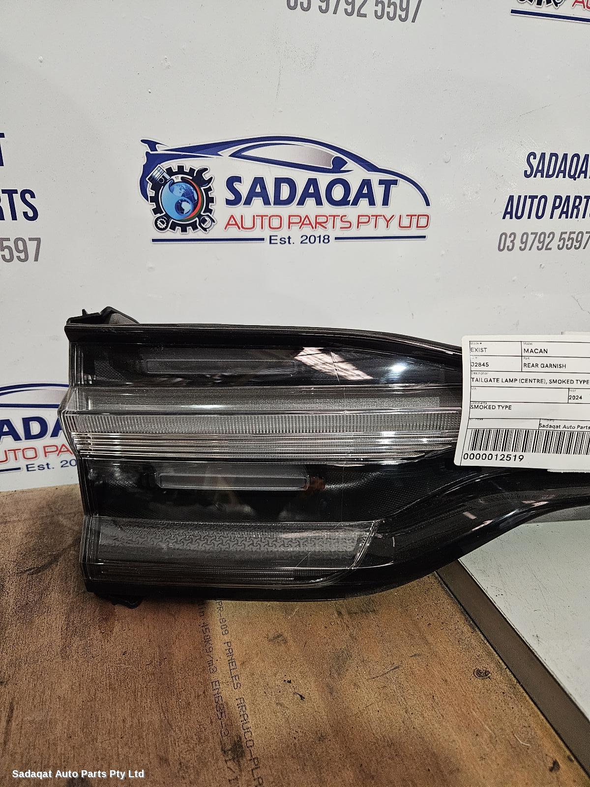 Porsche Macan Rear Garnish