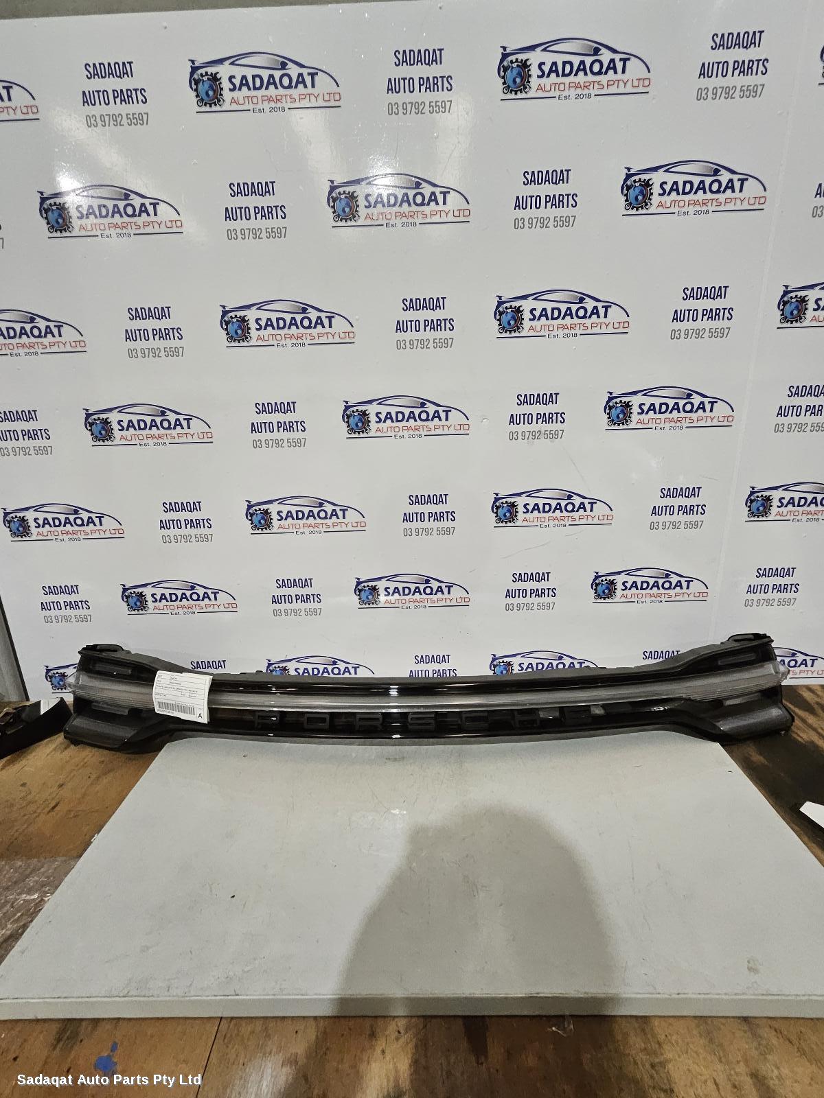 Porsche Macan Rear Garnish