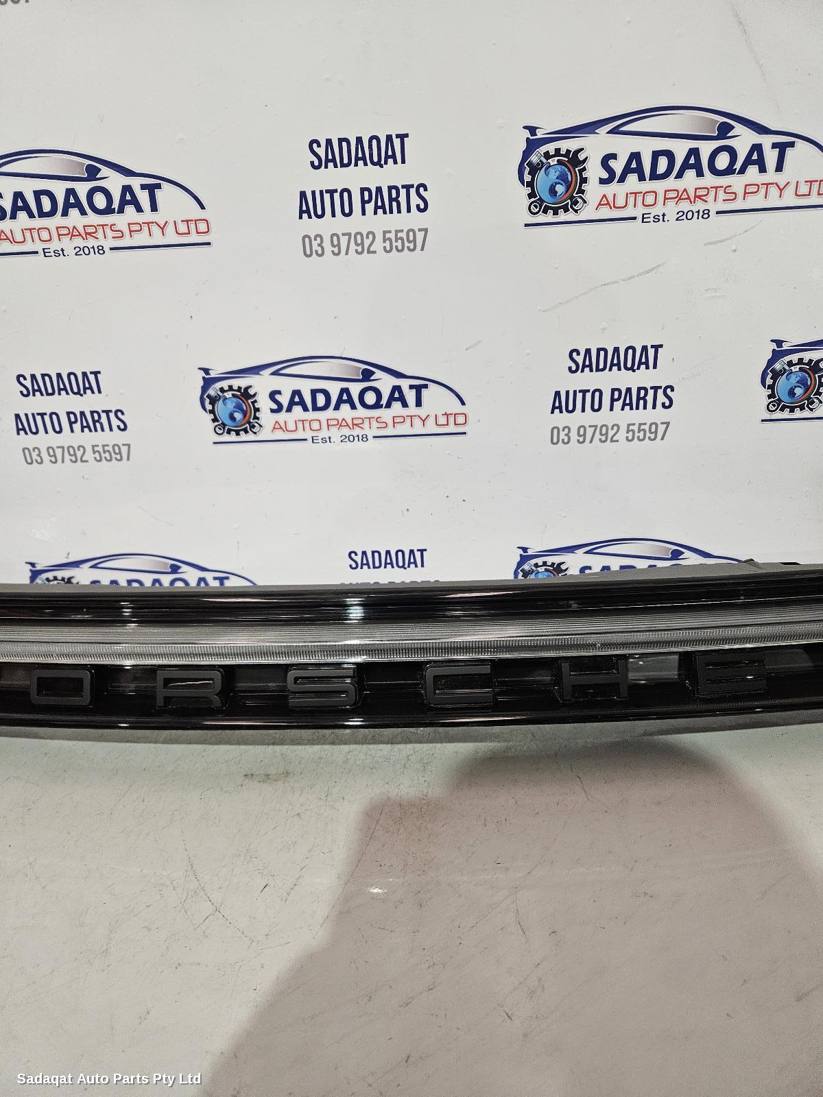 Porsche Macan Rear Garnish