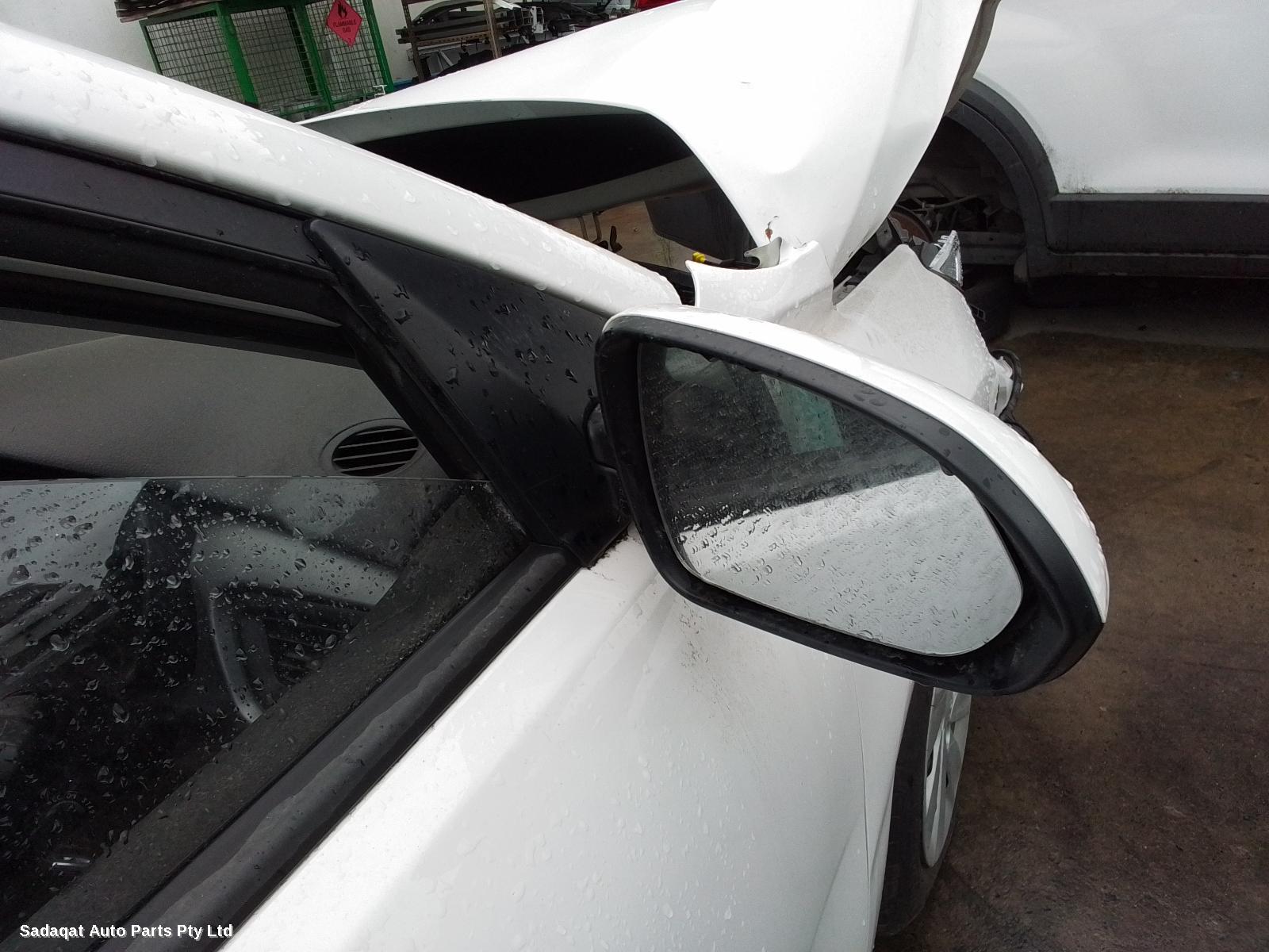 Kia Rio Left Door Mirror