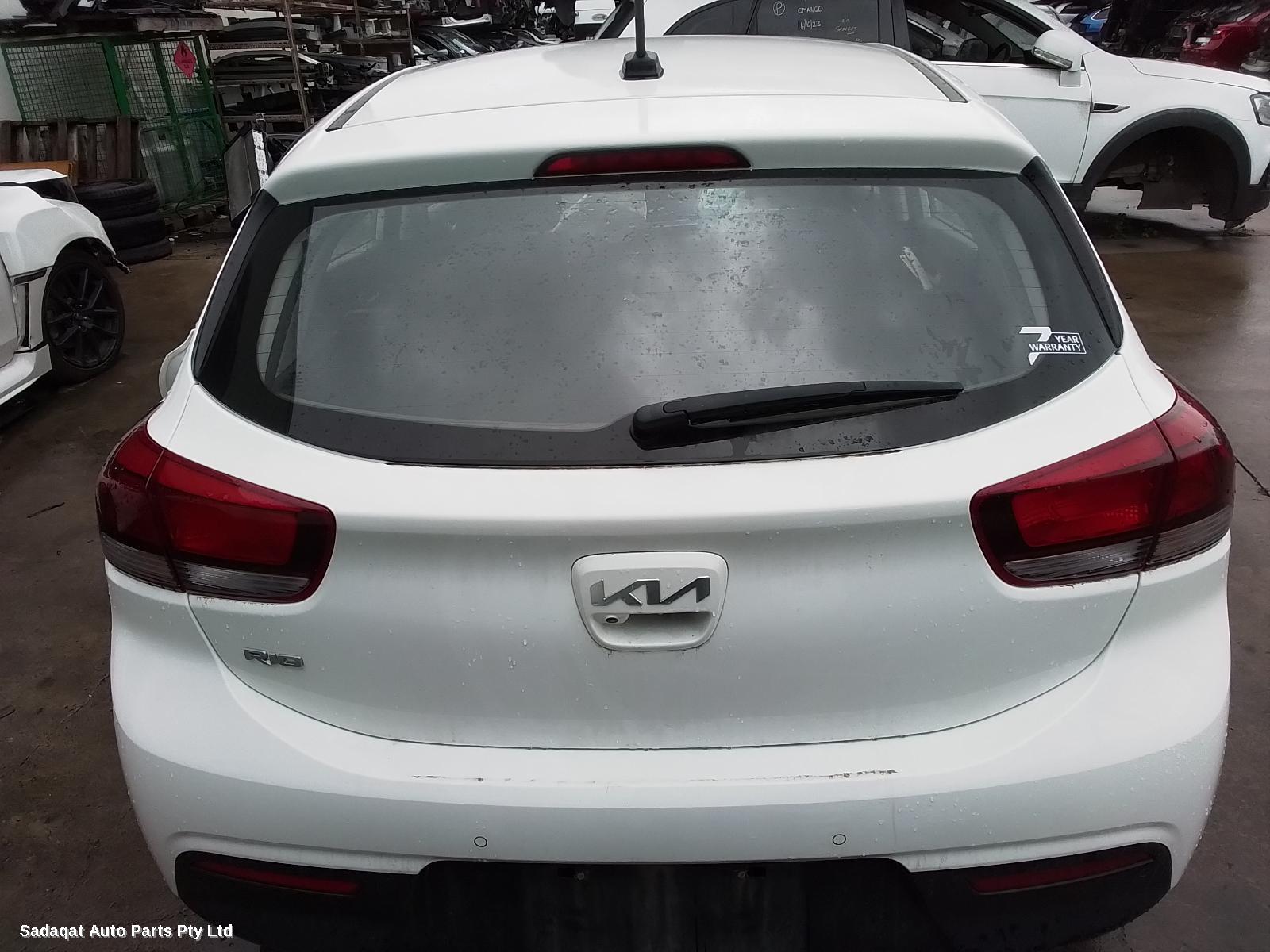 Kia Rio Left Door Mirror