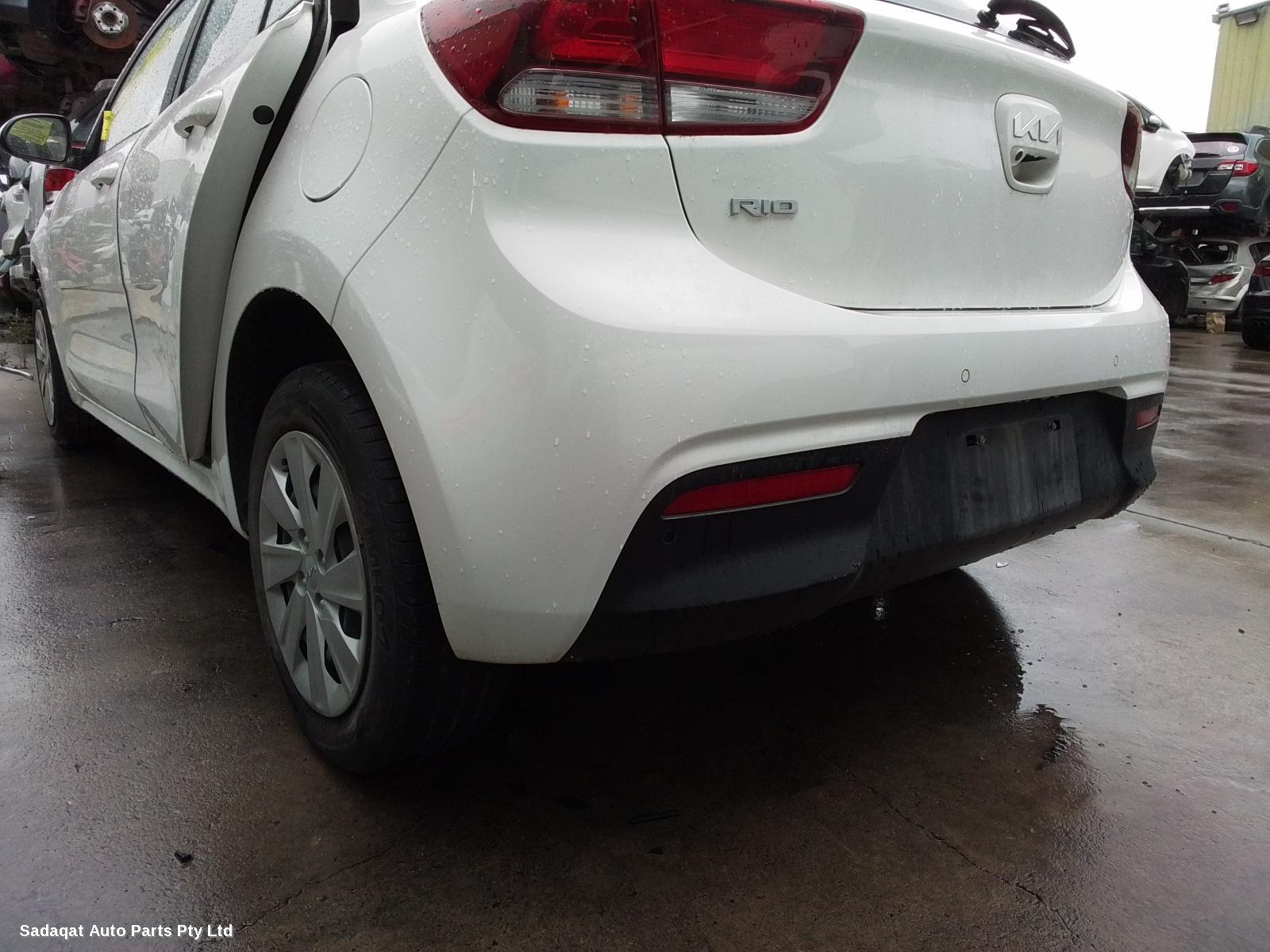 Kia Rio Left Door Mirror