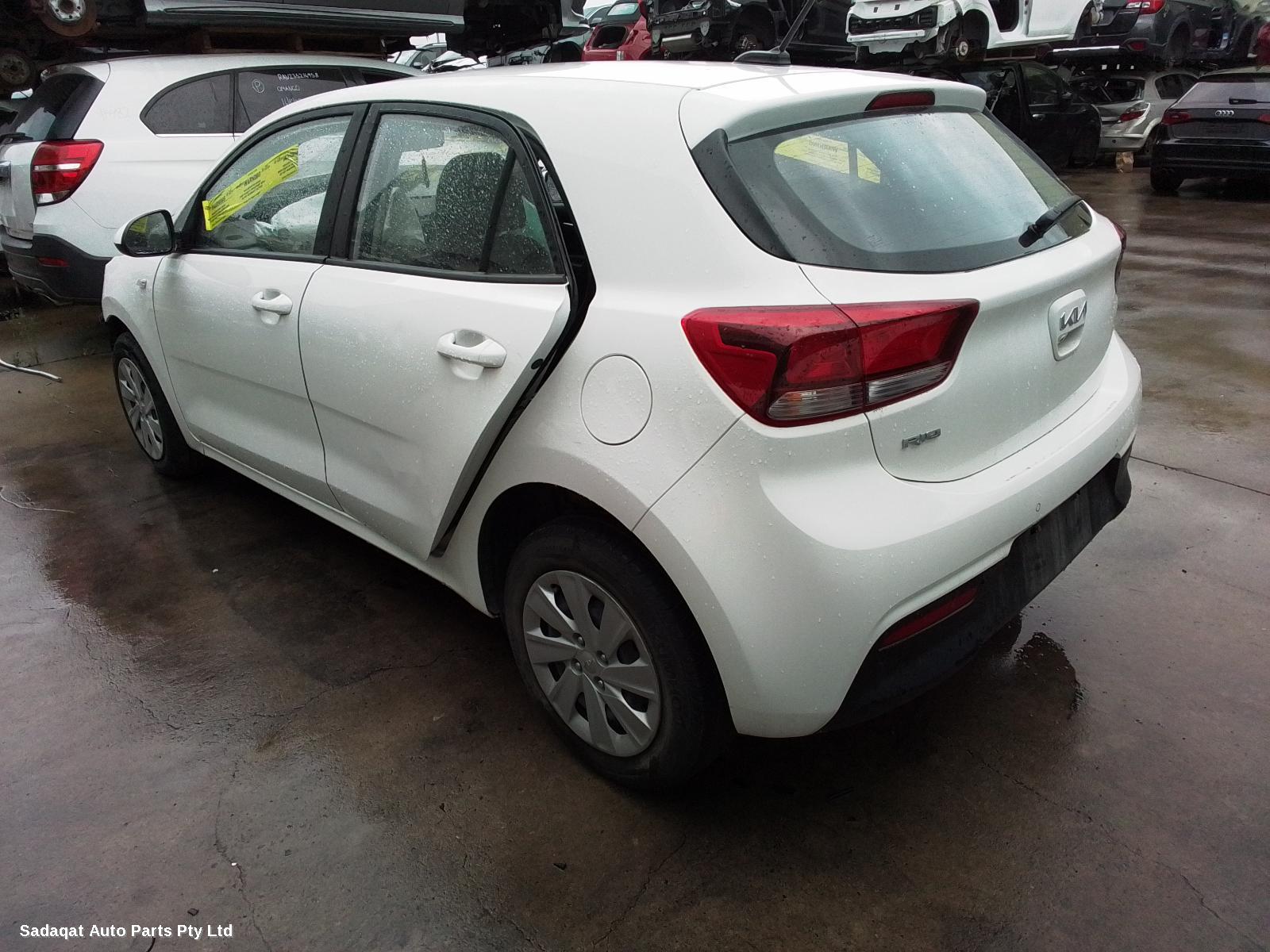 Kia Rio Left Door Mirror