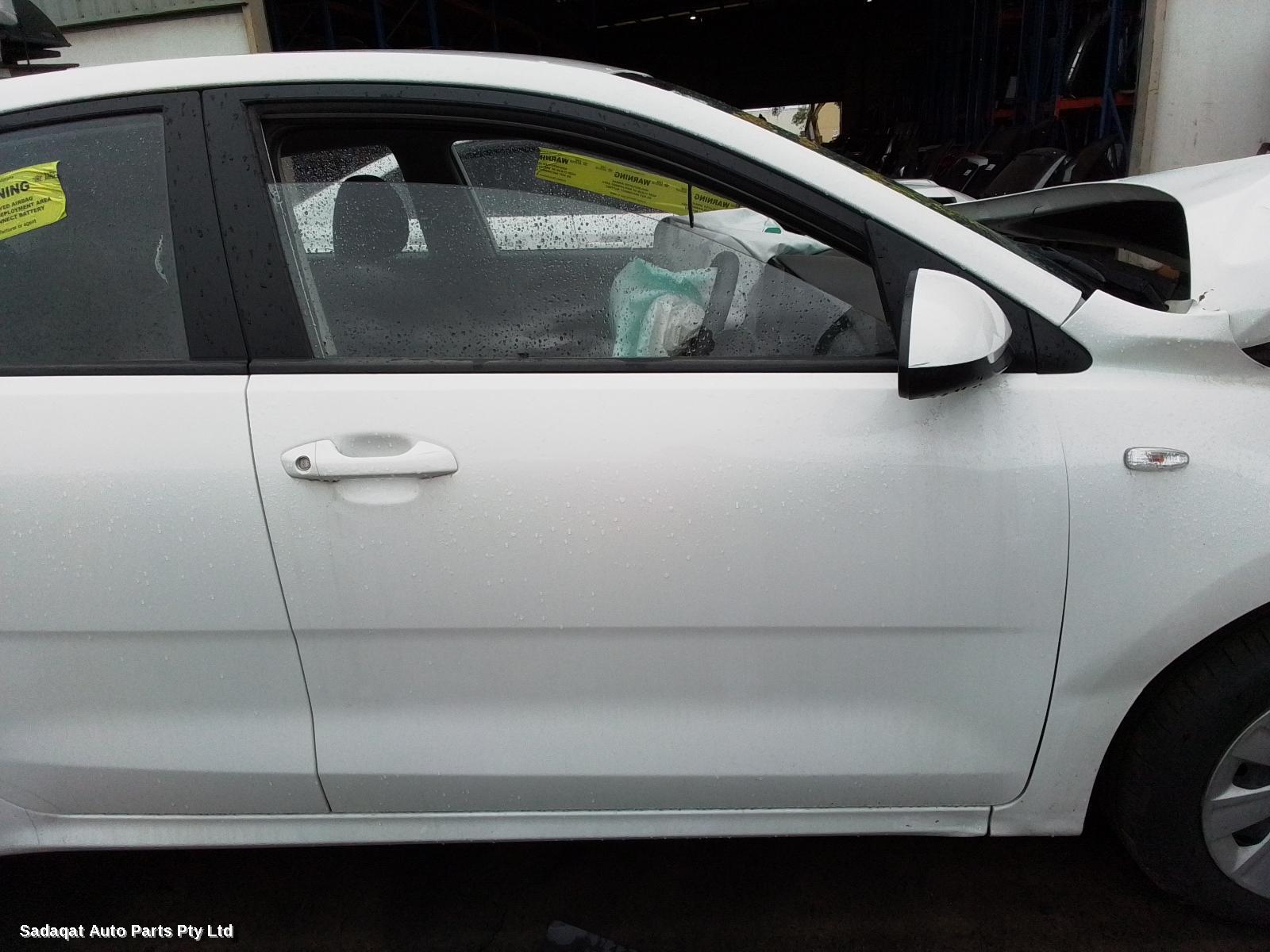 Kia Rio Left Door Mirror