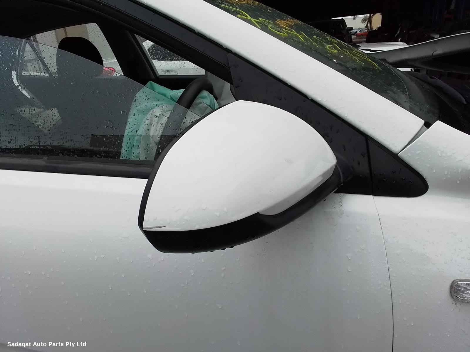 Kia Rio Left Door Mirror