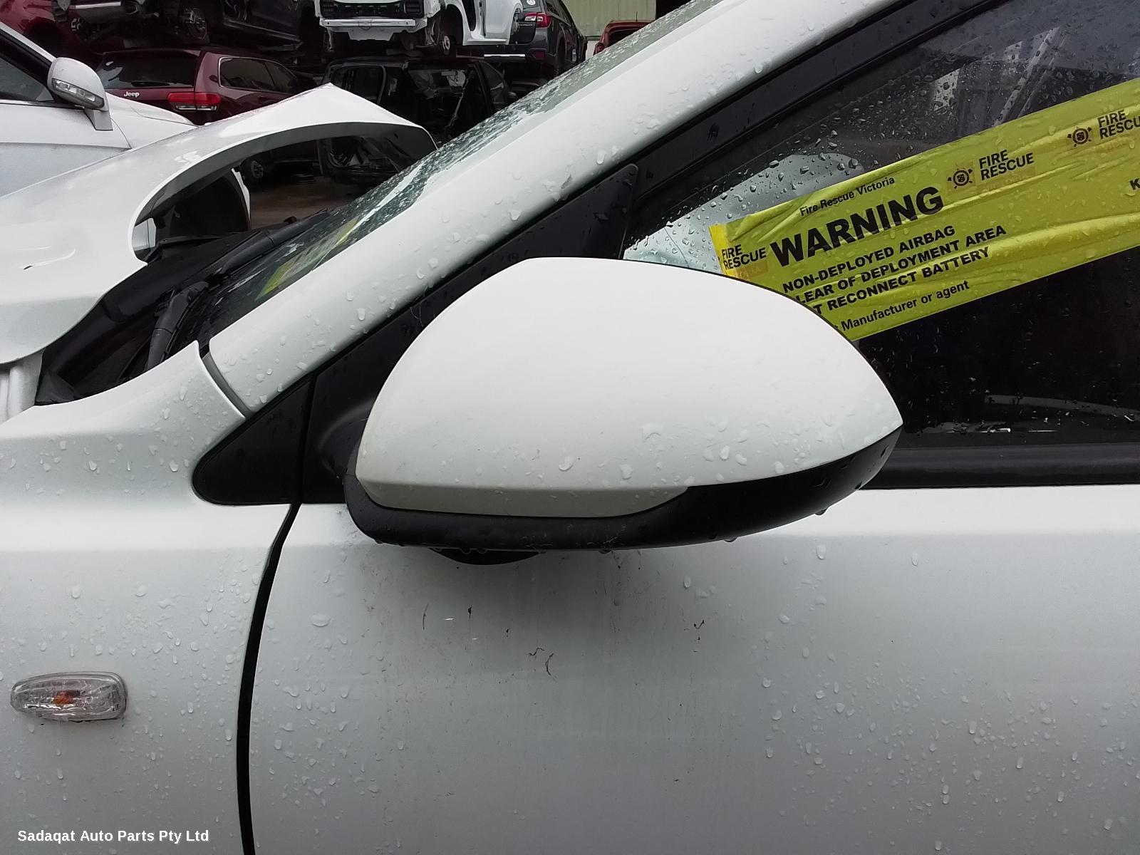 Kia Rio Left Door Mirror