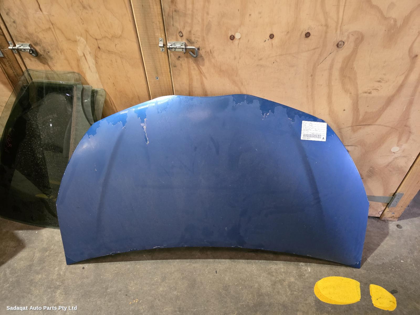 Toyota Yaris Bonnet