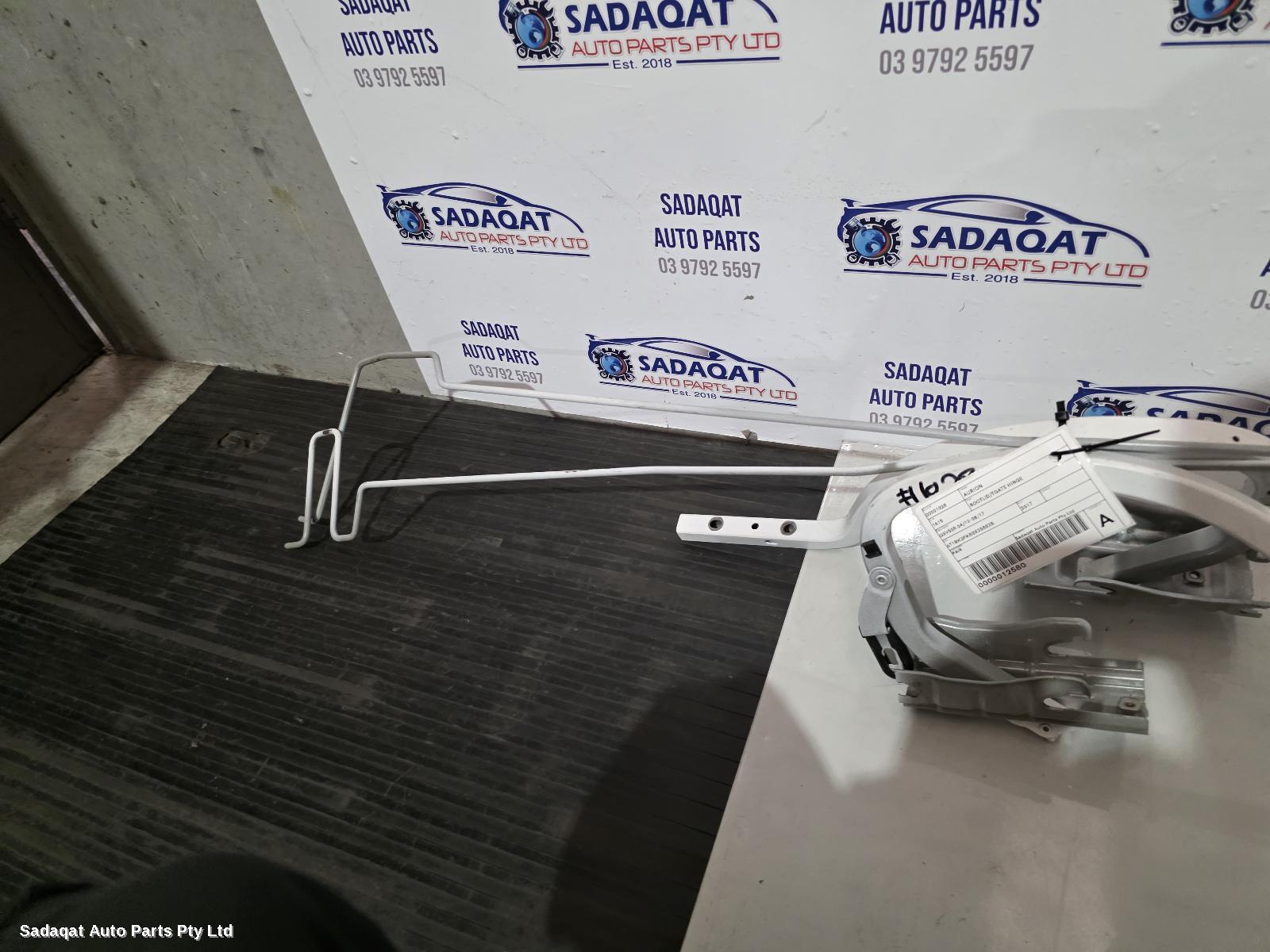 Toyota Aurion Bootlid/tgate Hinge