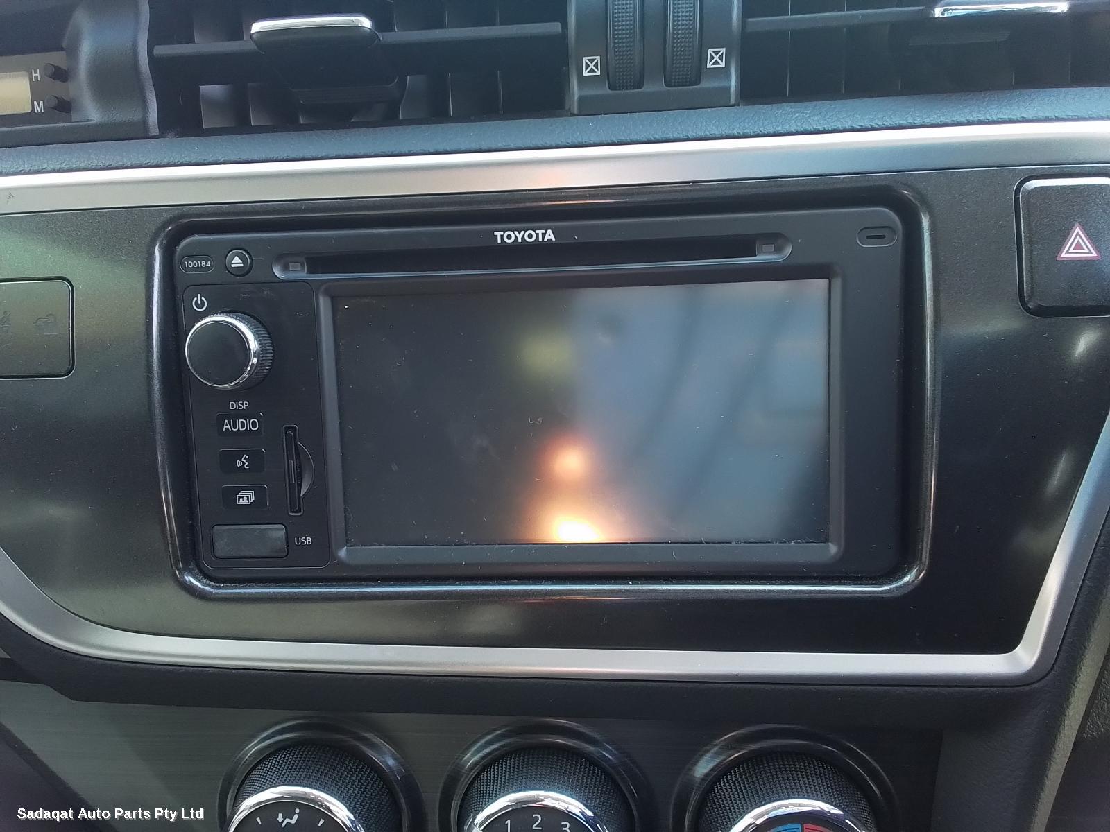 Toyota Corolla Right_rear_door_sliding