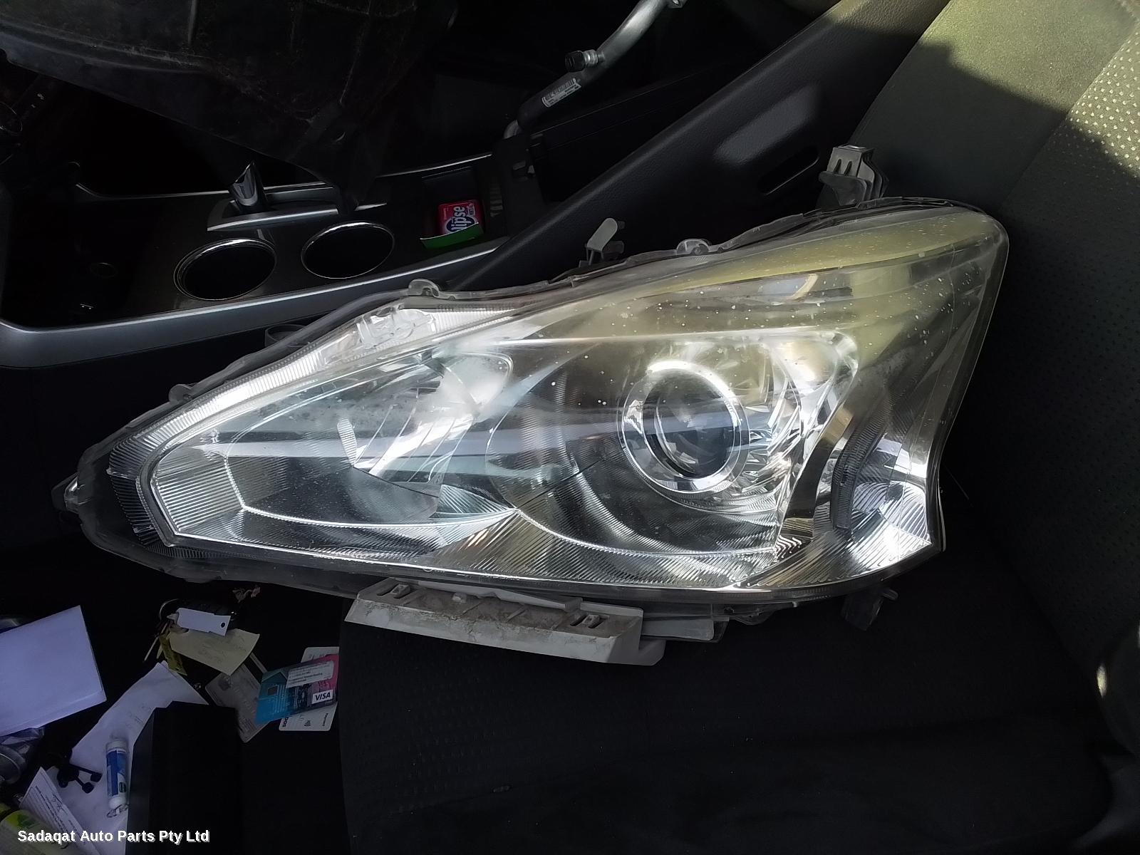 Nissan Altima Right Door Mirror