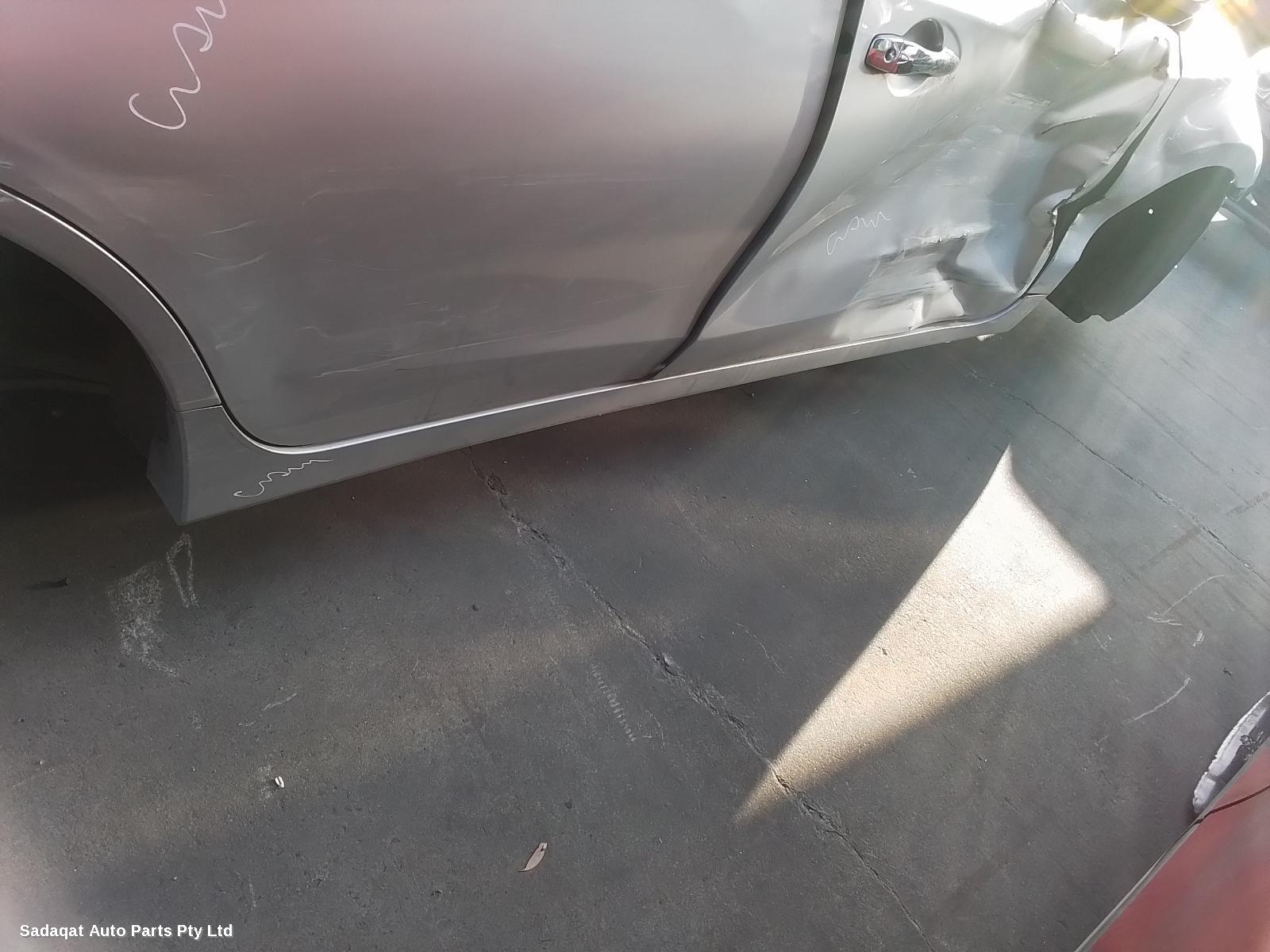 Nissan Altima Right Door Mirror