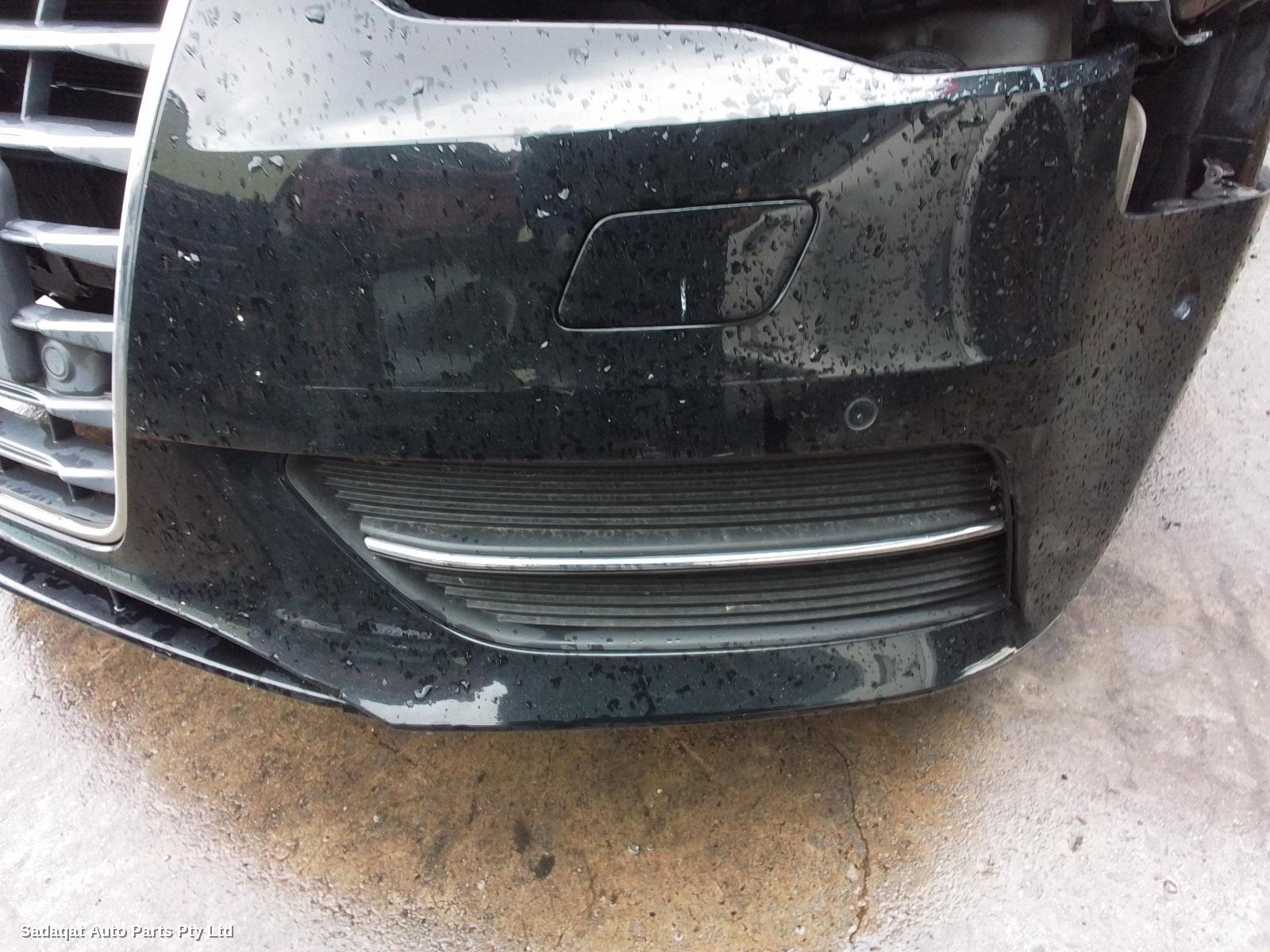Audi A3 Left Guard Liner