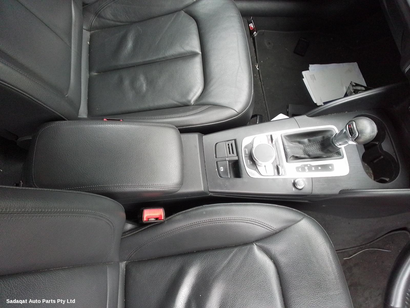 Audi A3 Left Guard Liner