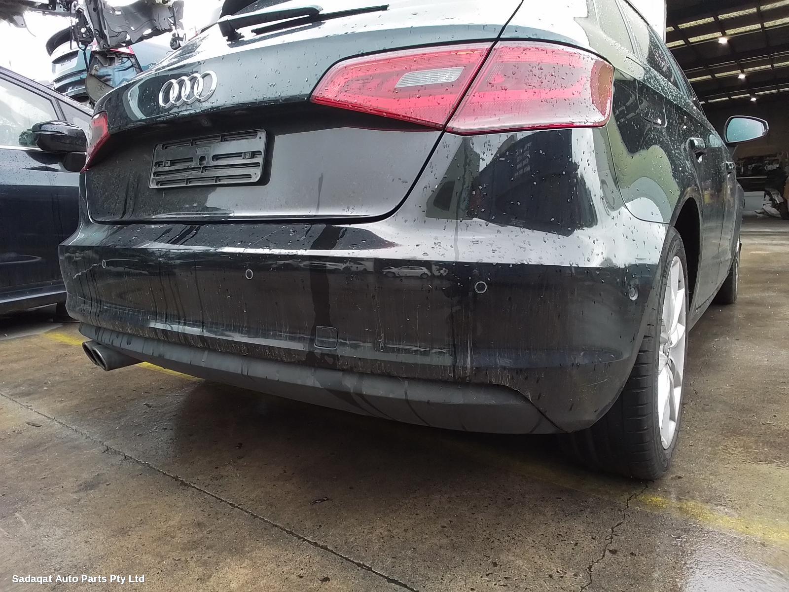 Audi A3 Left Guard Liner