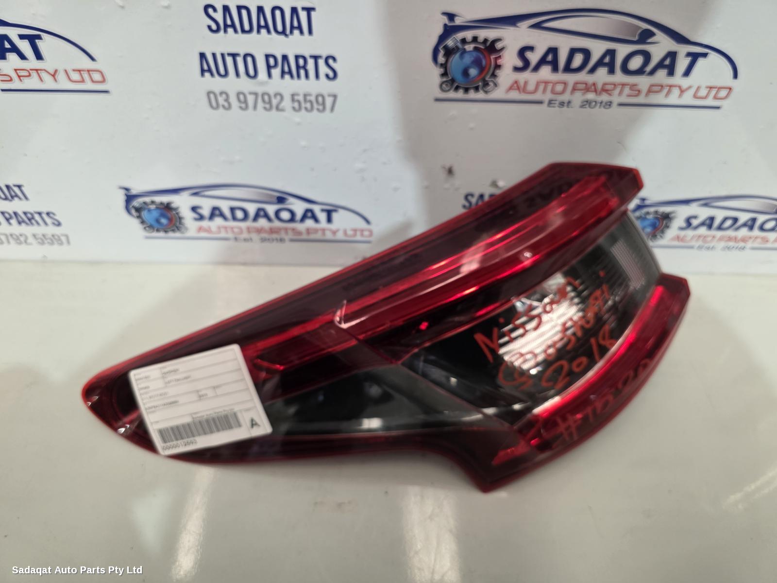 Nissan Qashqai Left Taillight