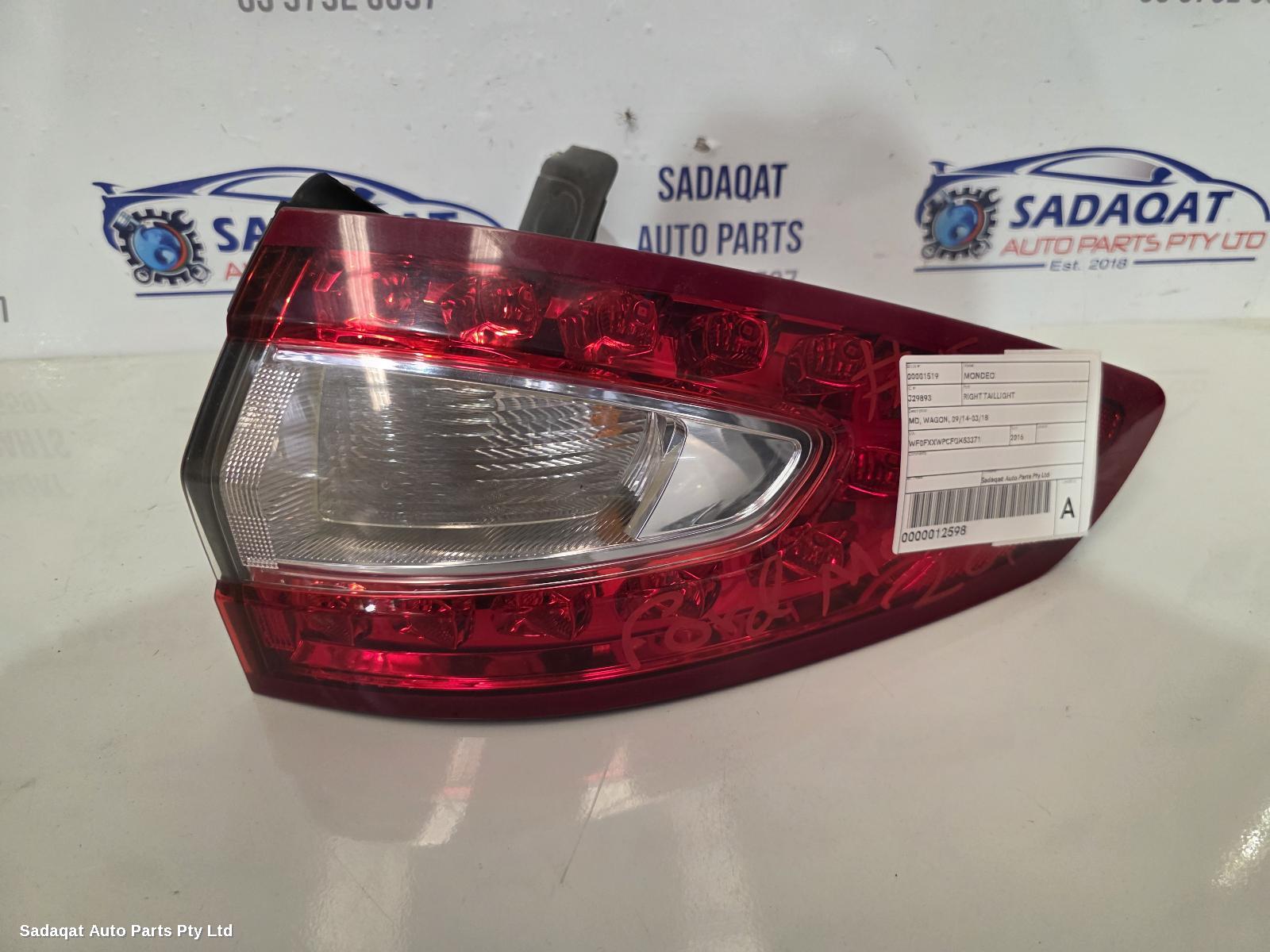 Ford Mondeo Right Taillight