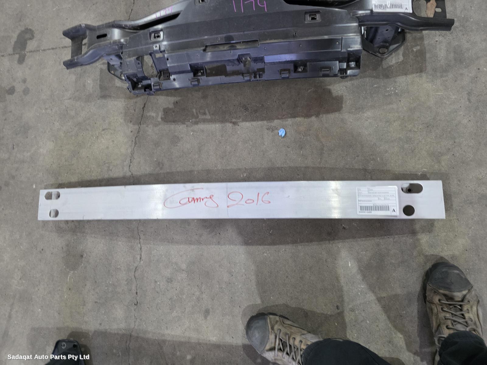 Toyota Camry R/bar Bracket/reinfo