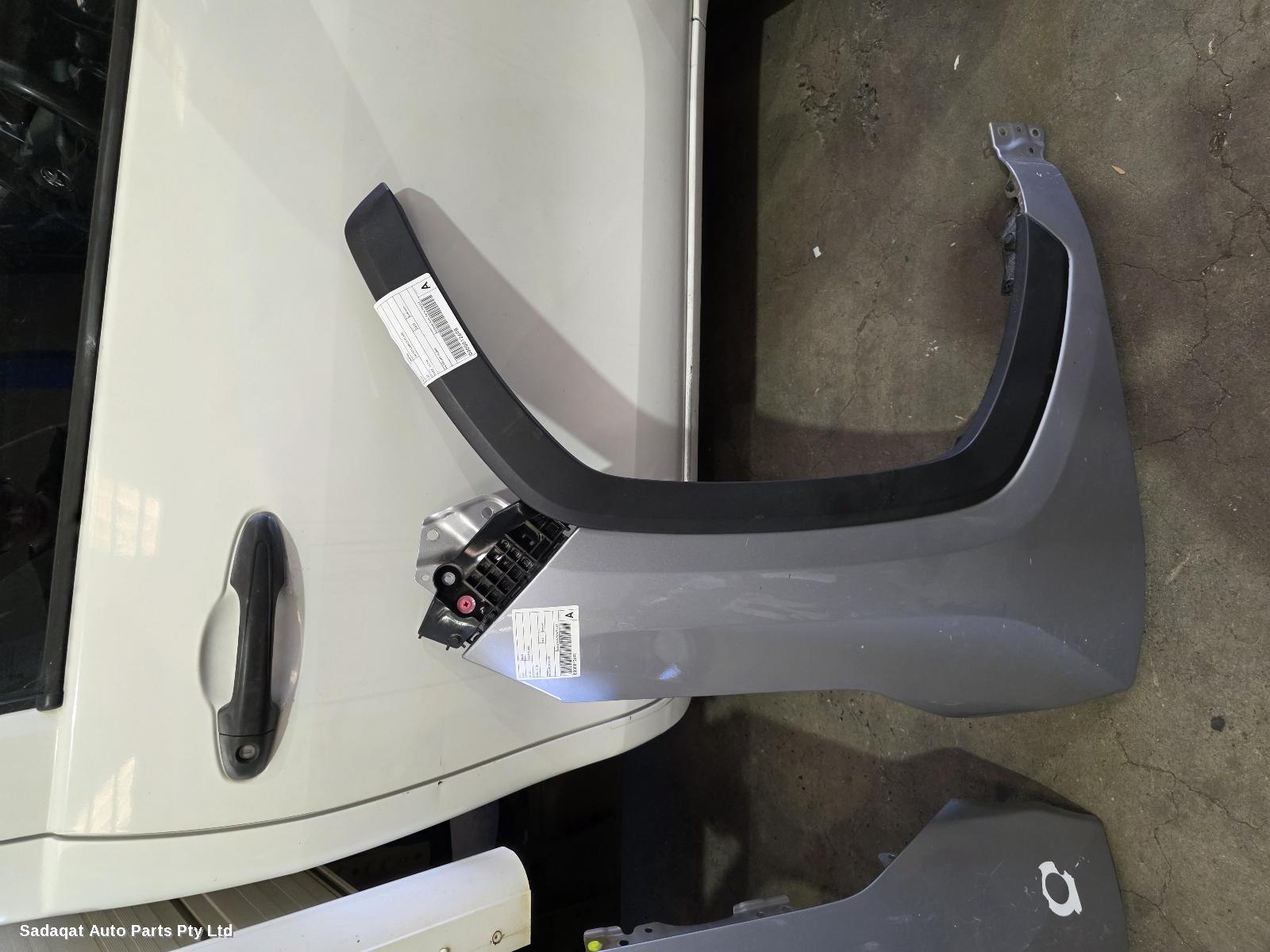 Toyota Rav4 Right Guard