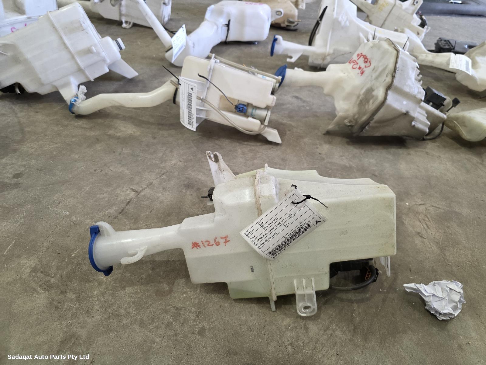 Hyundai I30 Washer Bottle