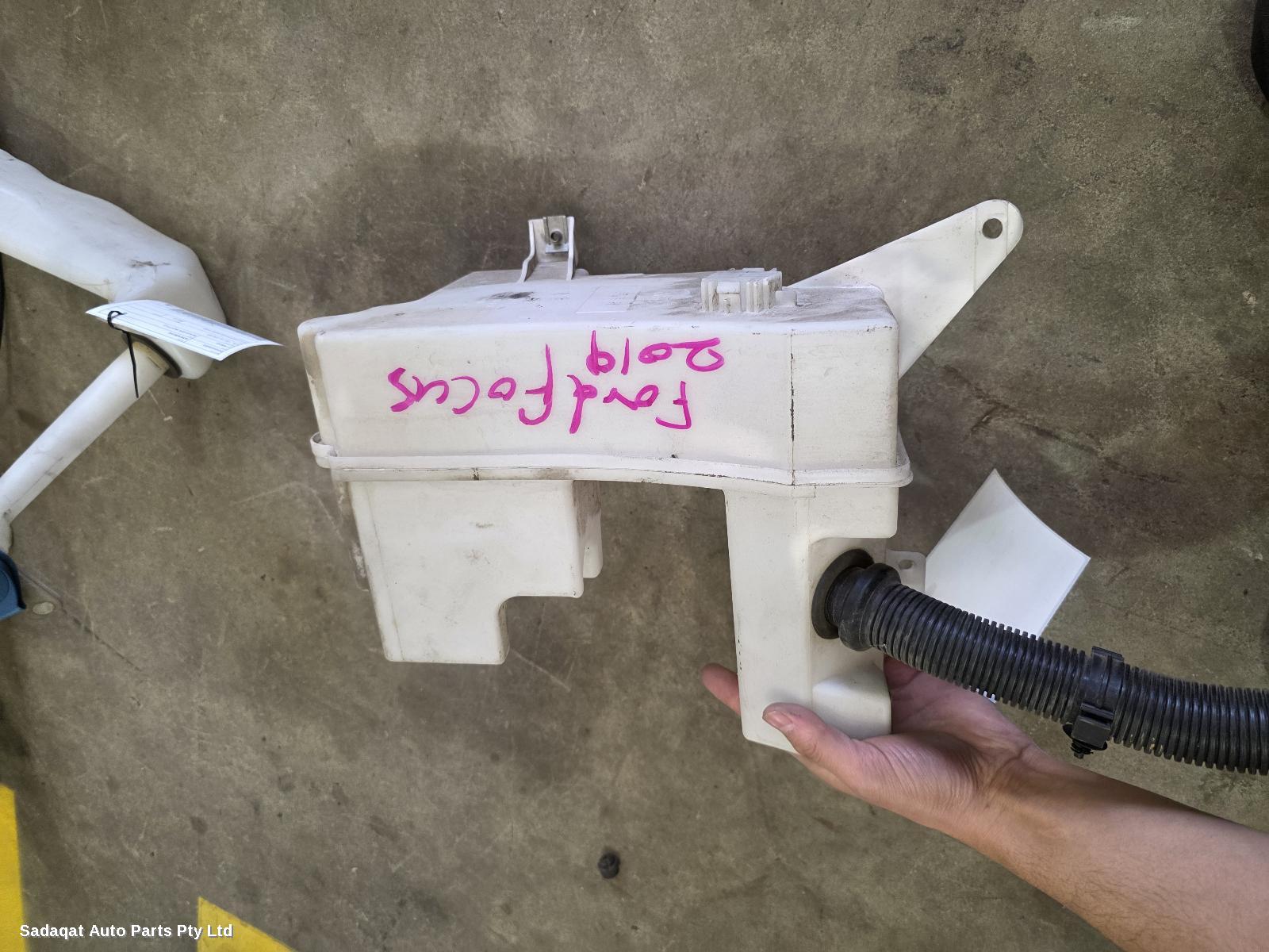 Ford Focus Washer Bottle