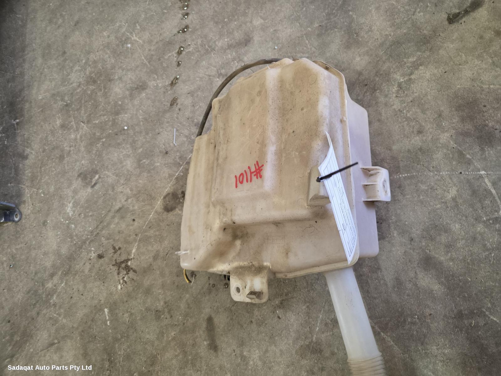 Peugeot 4008 Washer Bottle