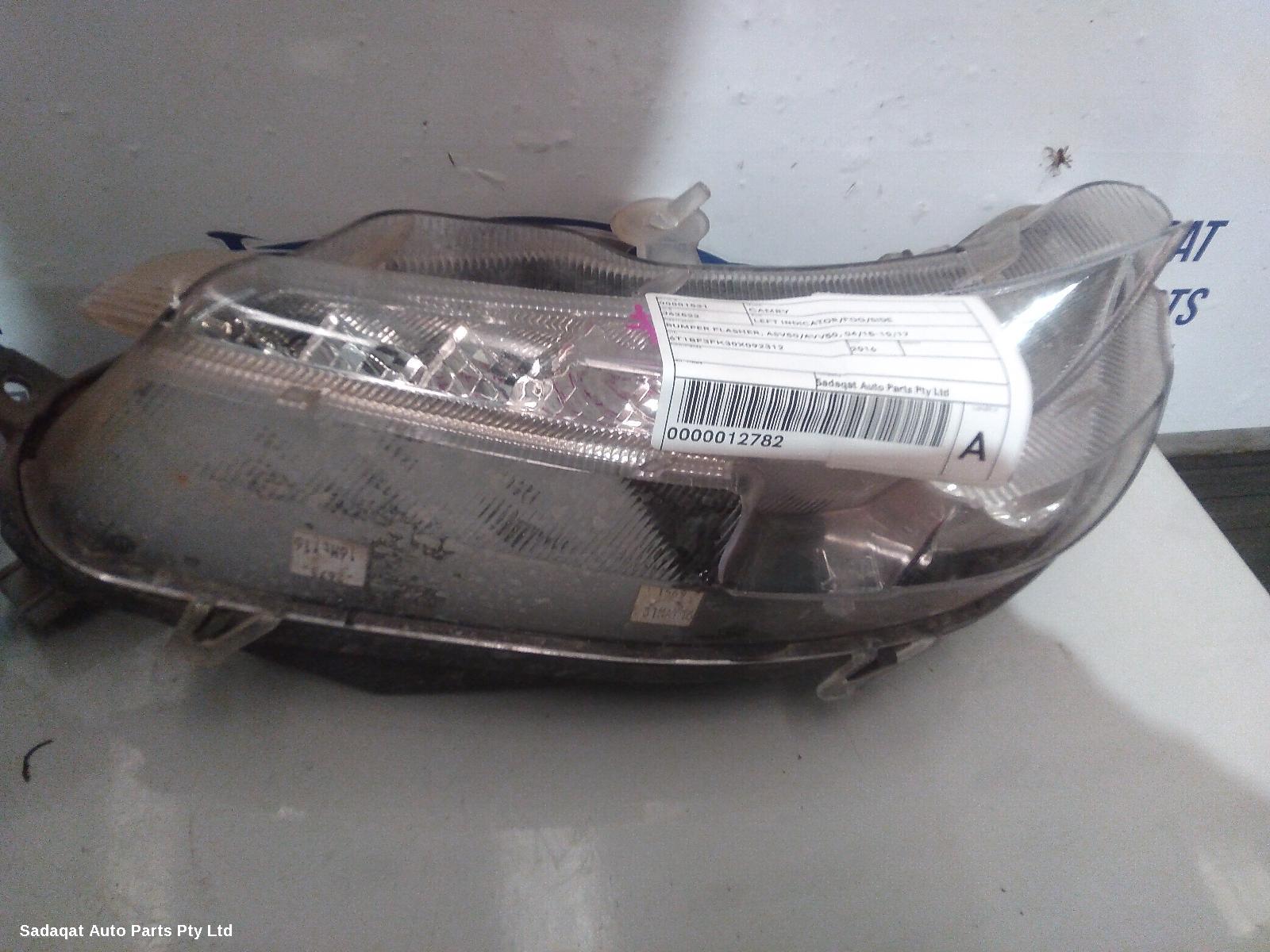 Toyota Camry Left Indicator/fog/side