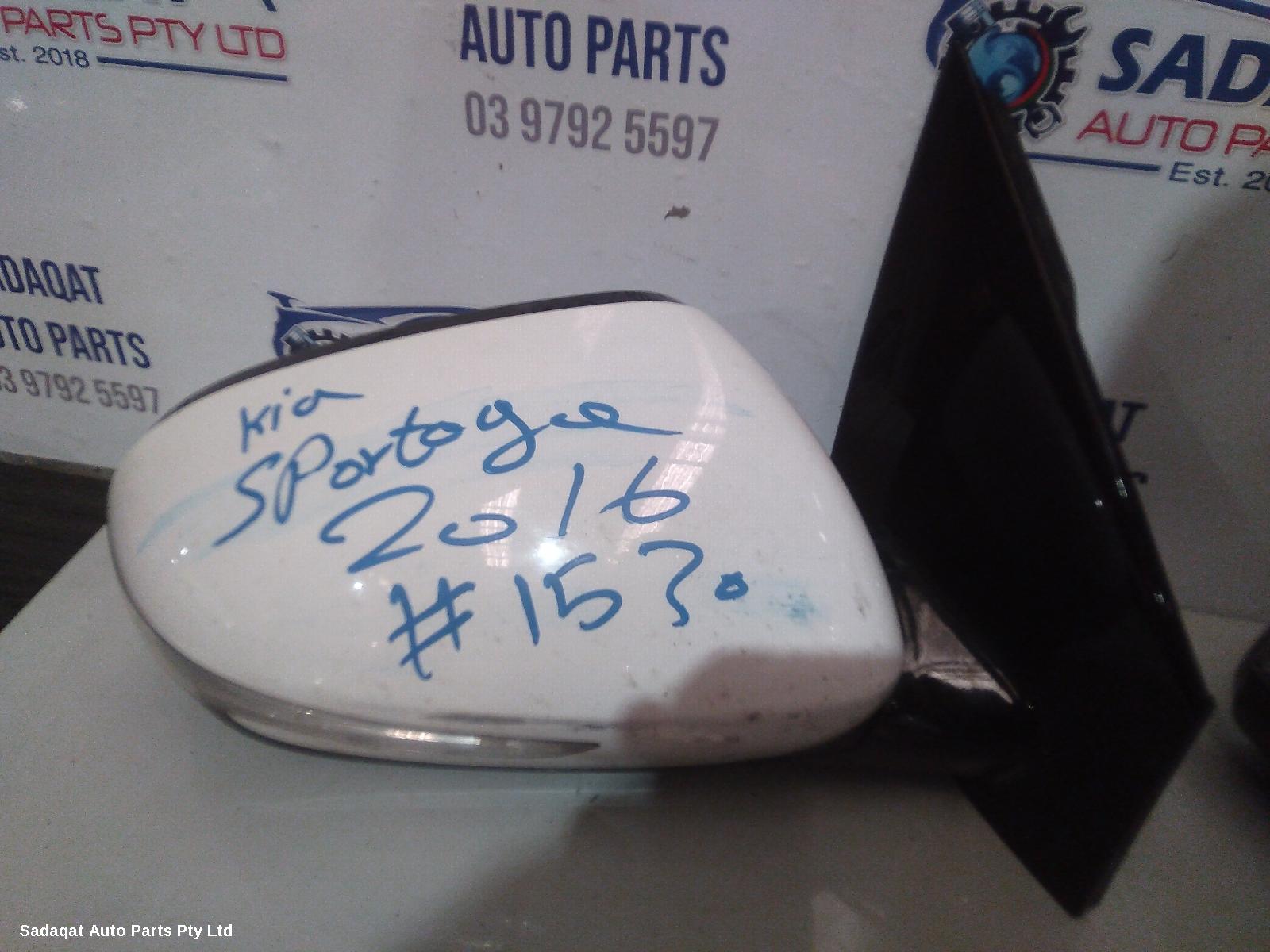 Kia Sportage Right Door Mirror
