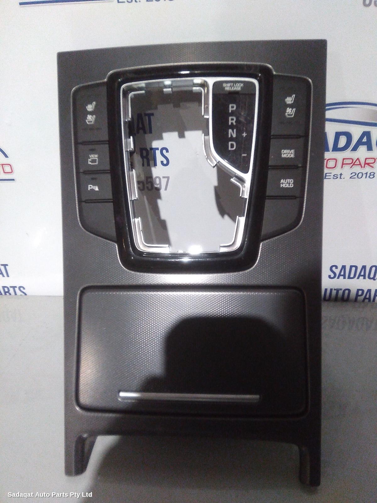 Hyundai Genesis Gear Stick/shifter