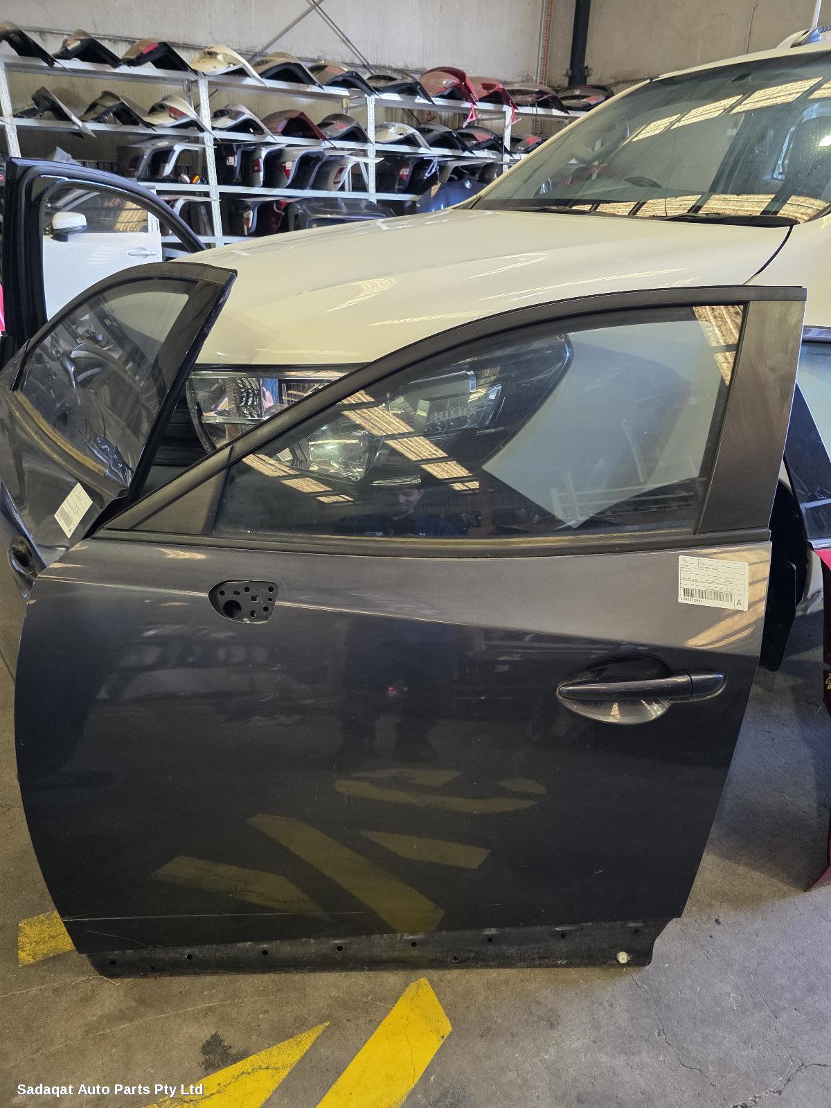 Mazda Cx3 Left Front Door