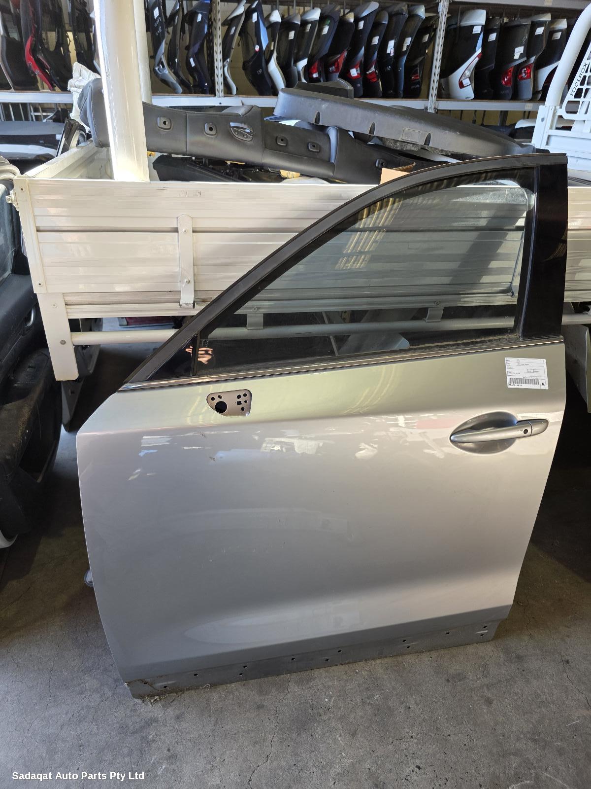 Mazda Cx5 Left Front Door