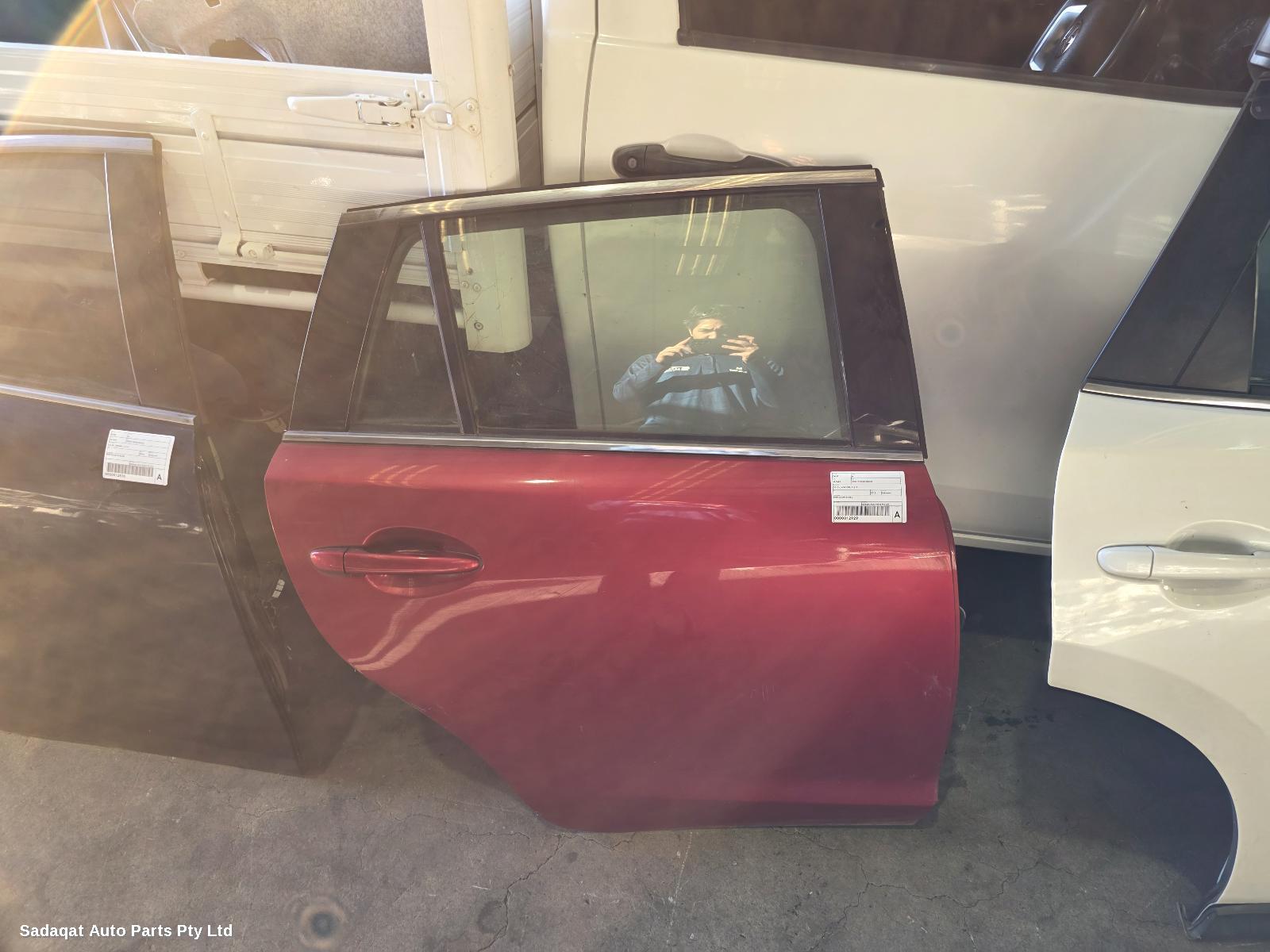 Mazda 6 Right_rear_door_sliding