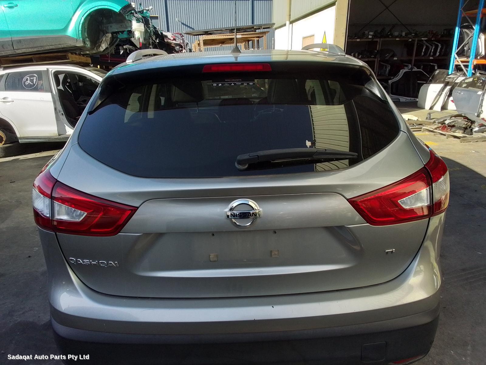 Nissan Qashqai R/bar Bracket/reinfo