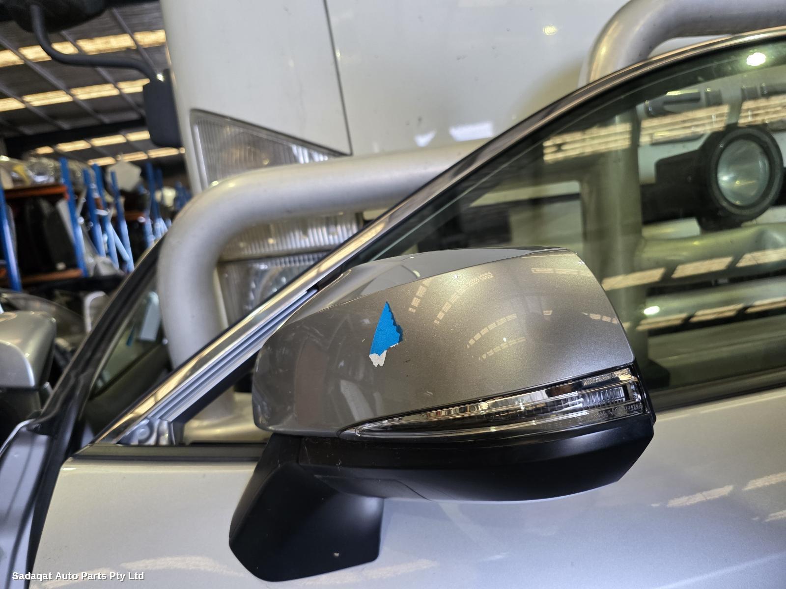 Toyota Rav4 Left Door Mirror