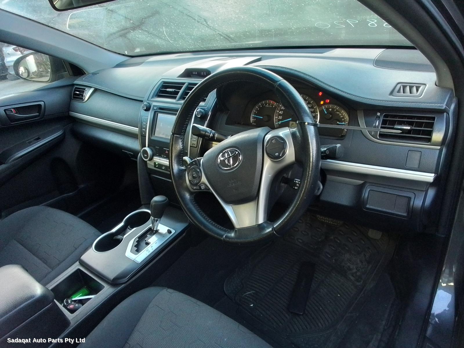 Toyota Camry Right Door Mirror